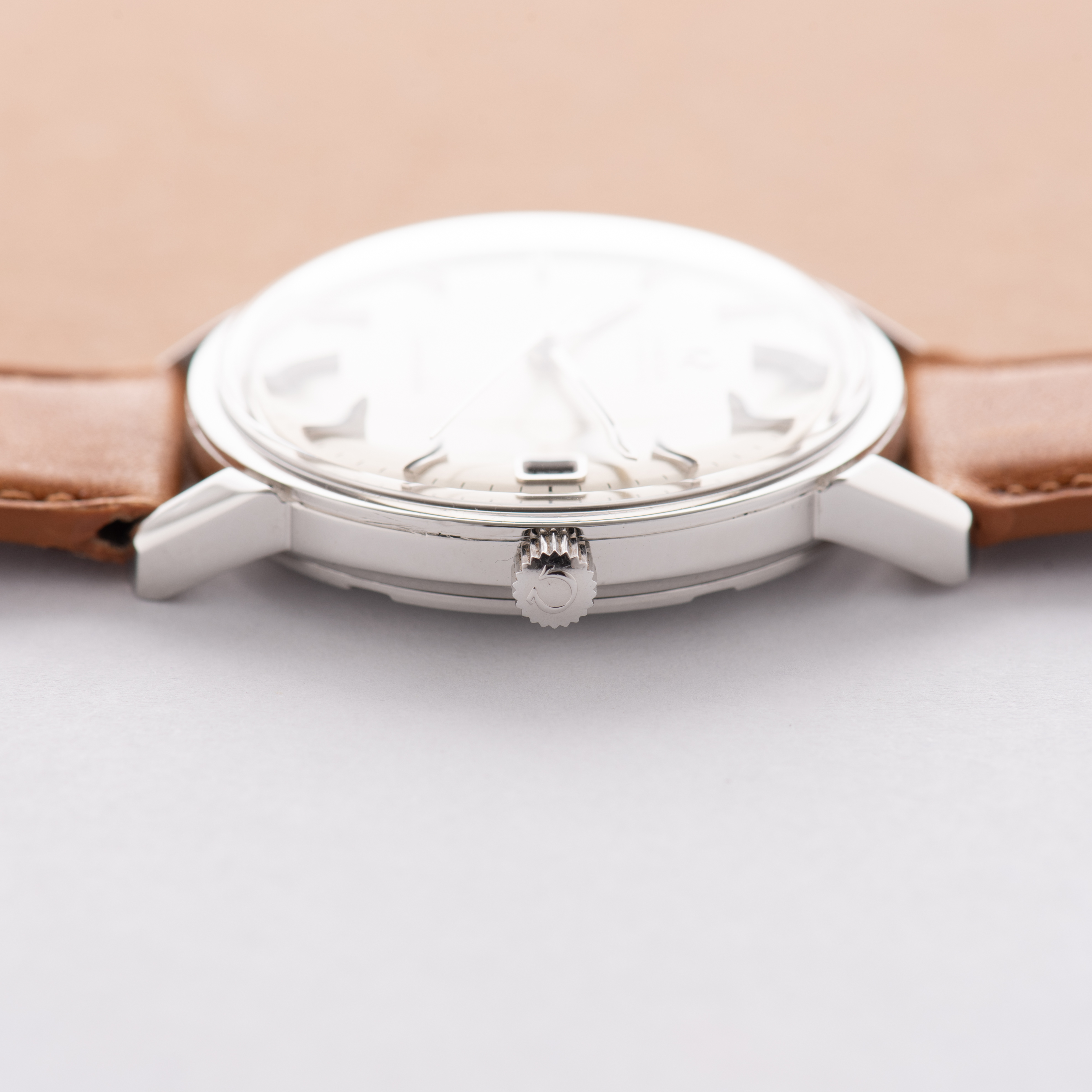 View of Omega Seamaster Automatic Date from 1965 Ref 166.002