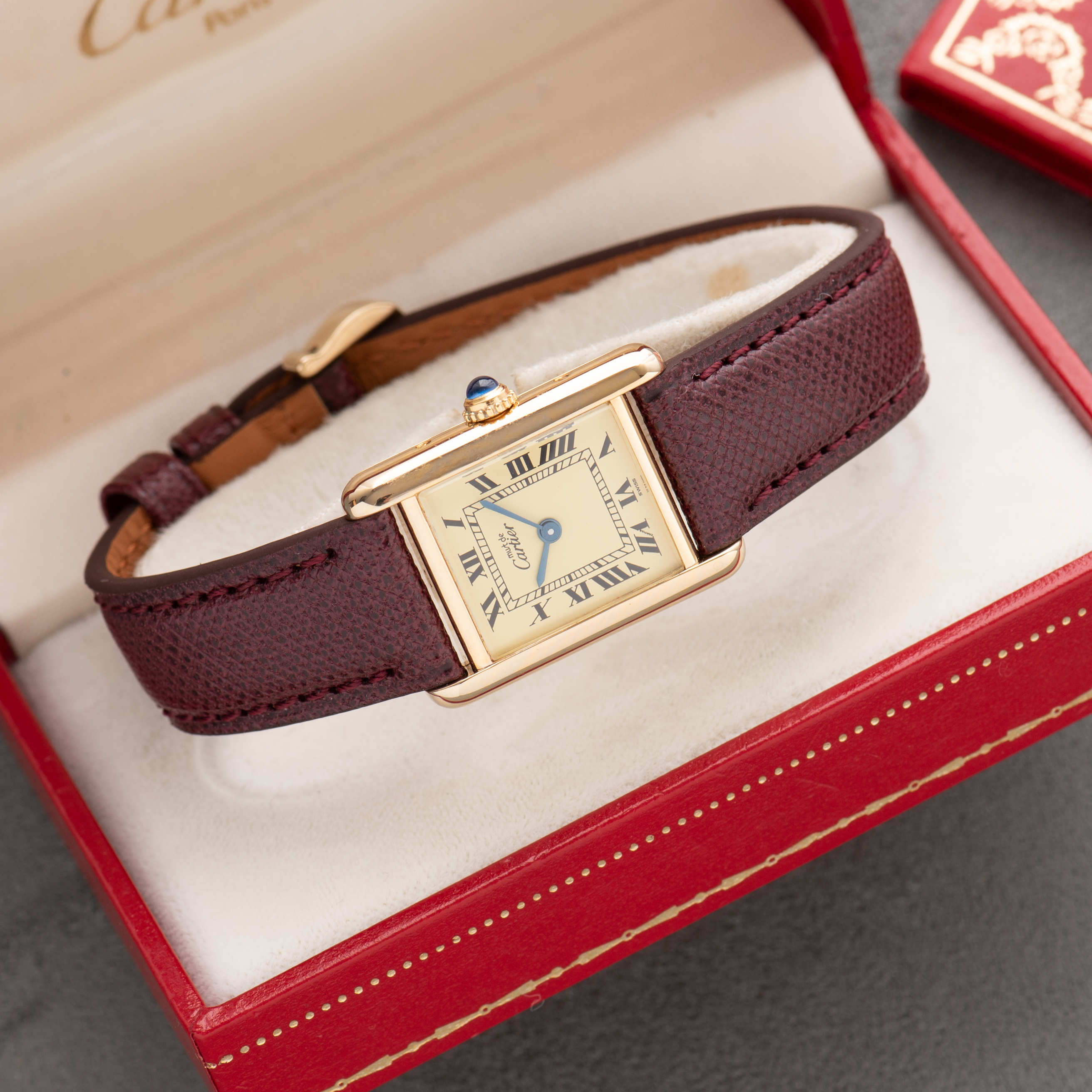View of Cartier Must by Tank Vermeil Roman Lemon Dial Full Set 1992