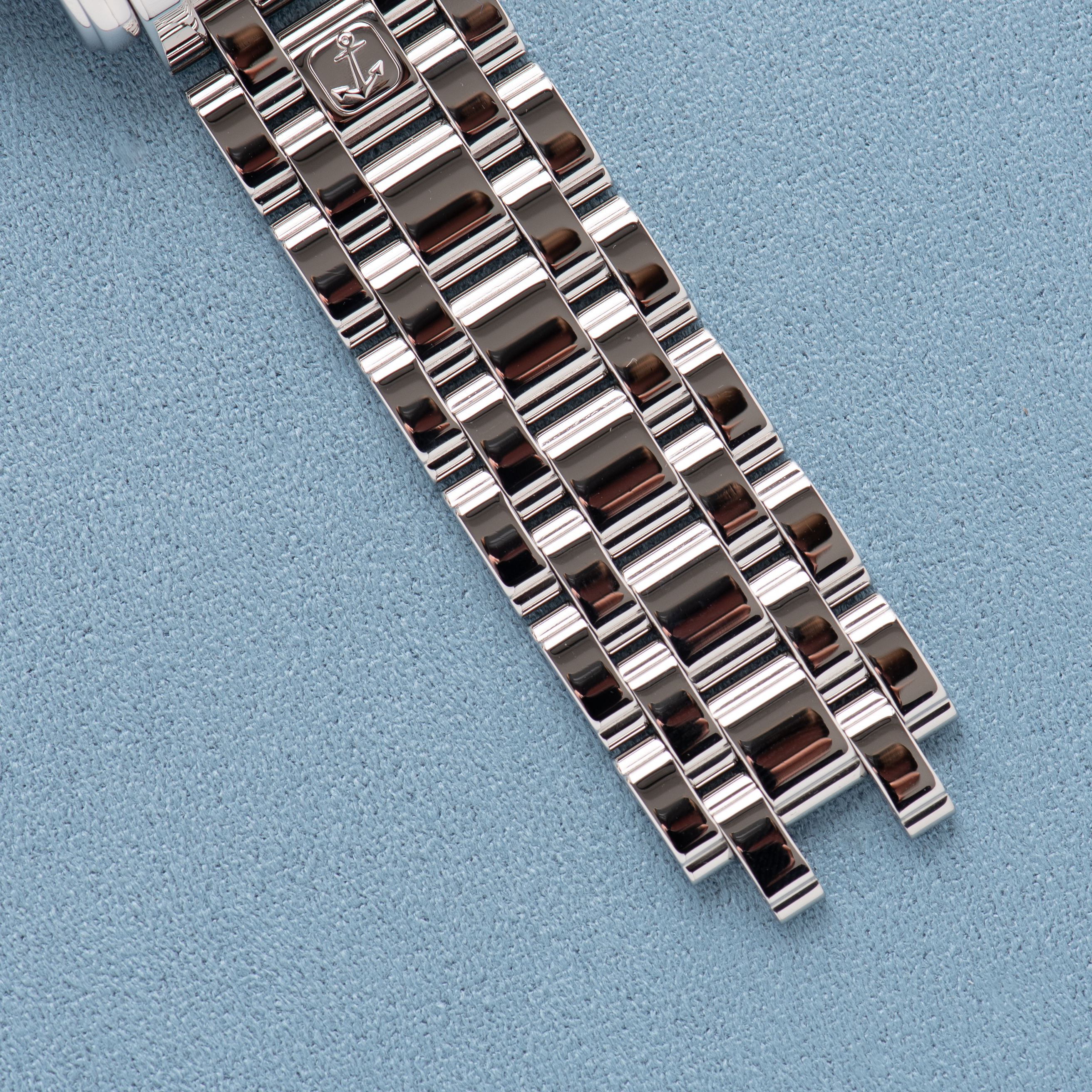 Zicht op Ulysse Nardin Automatic San Marco GMT 100m Ref 203-22 N* 1496