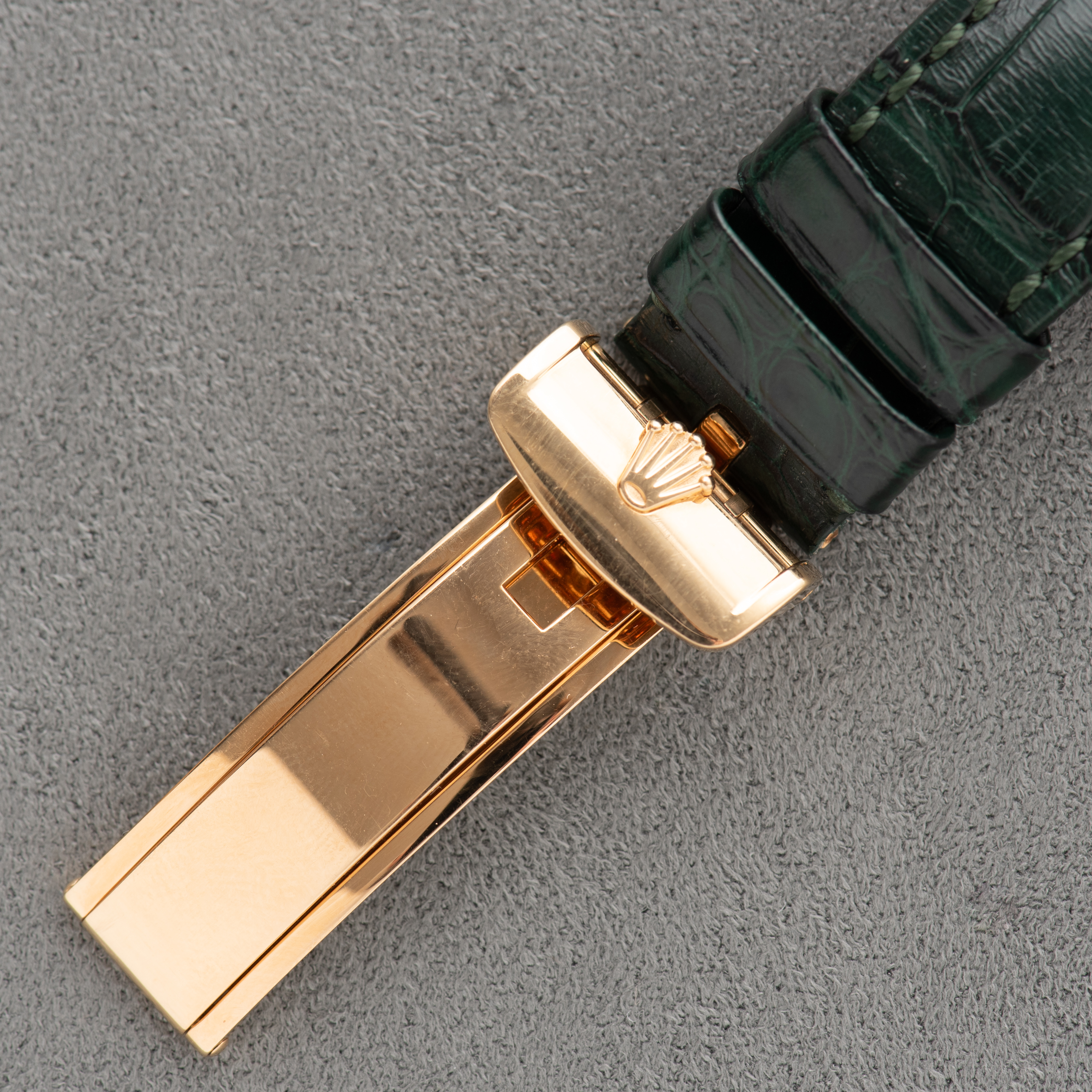 View of Rolex Oyster Perpetual Day-Date ref 118138 Full set from 2015