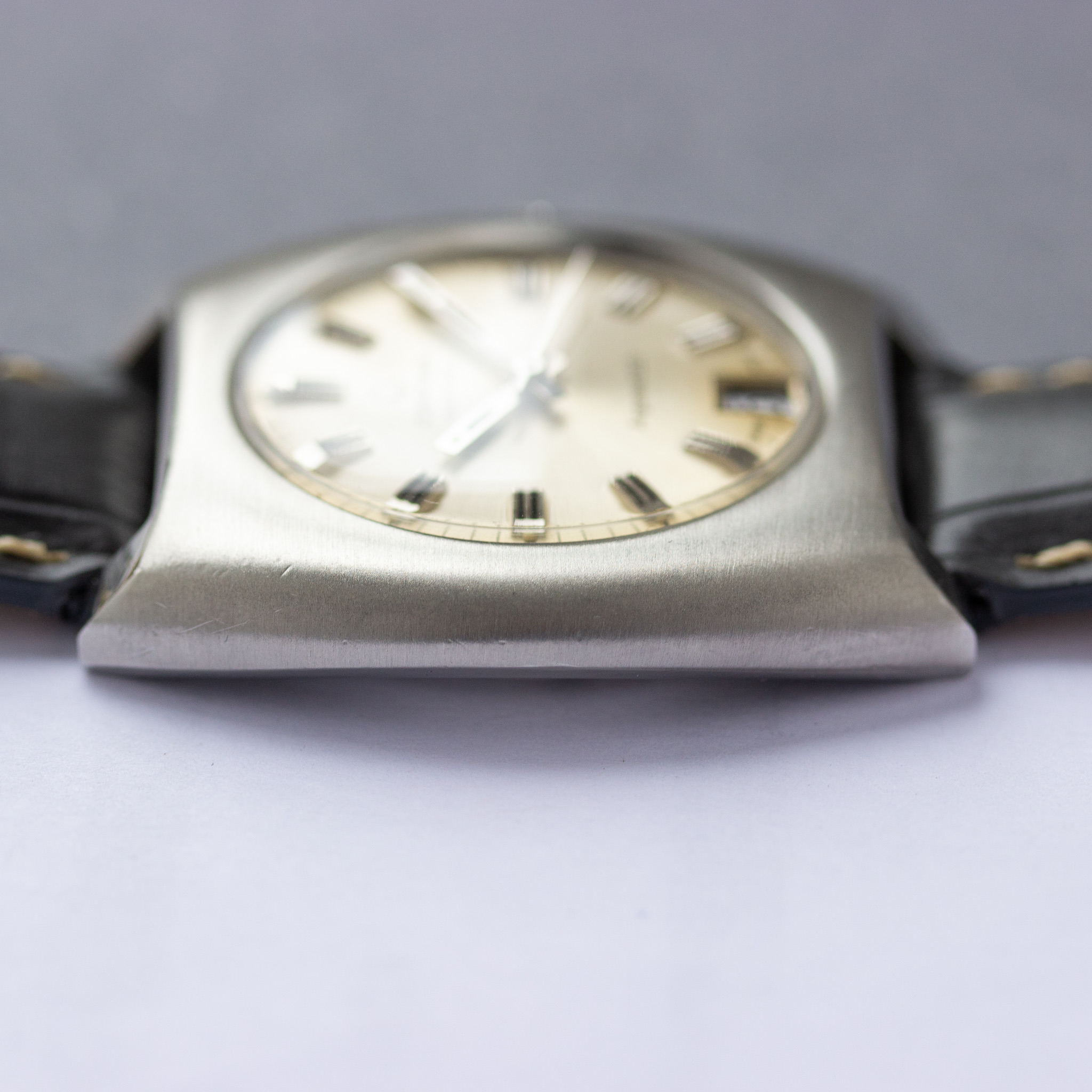 Vue de Certina automatic Argonaut 220
