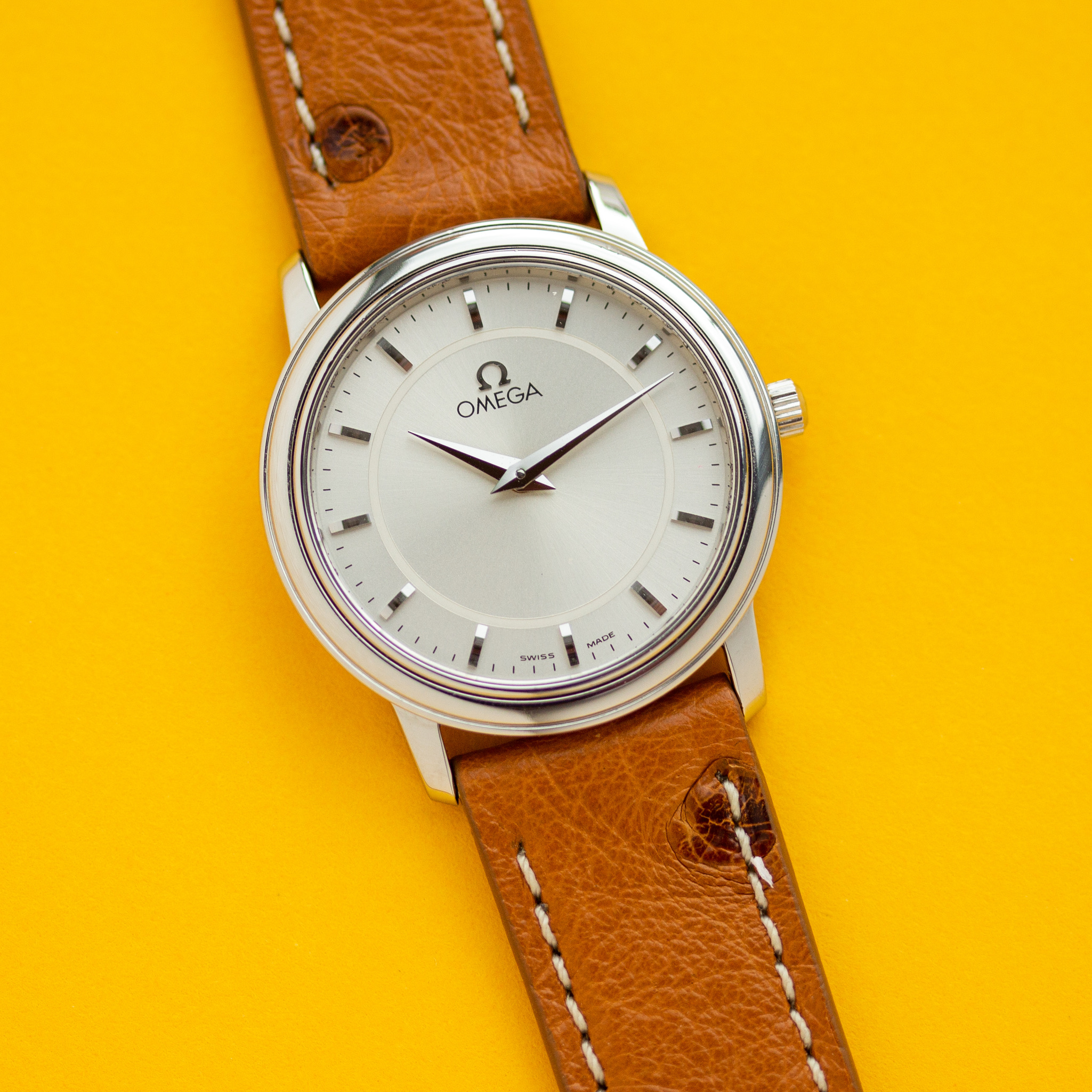 View of Omega Quartz "Prestige" ref 595.1050
