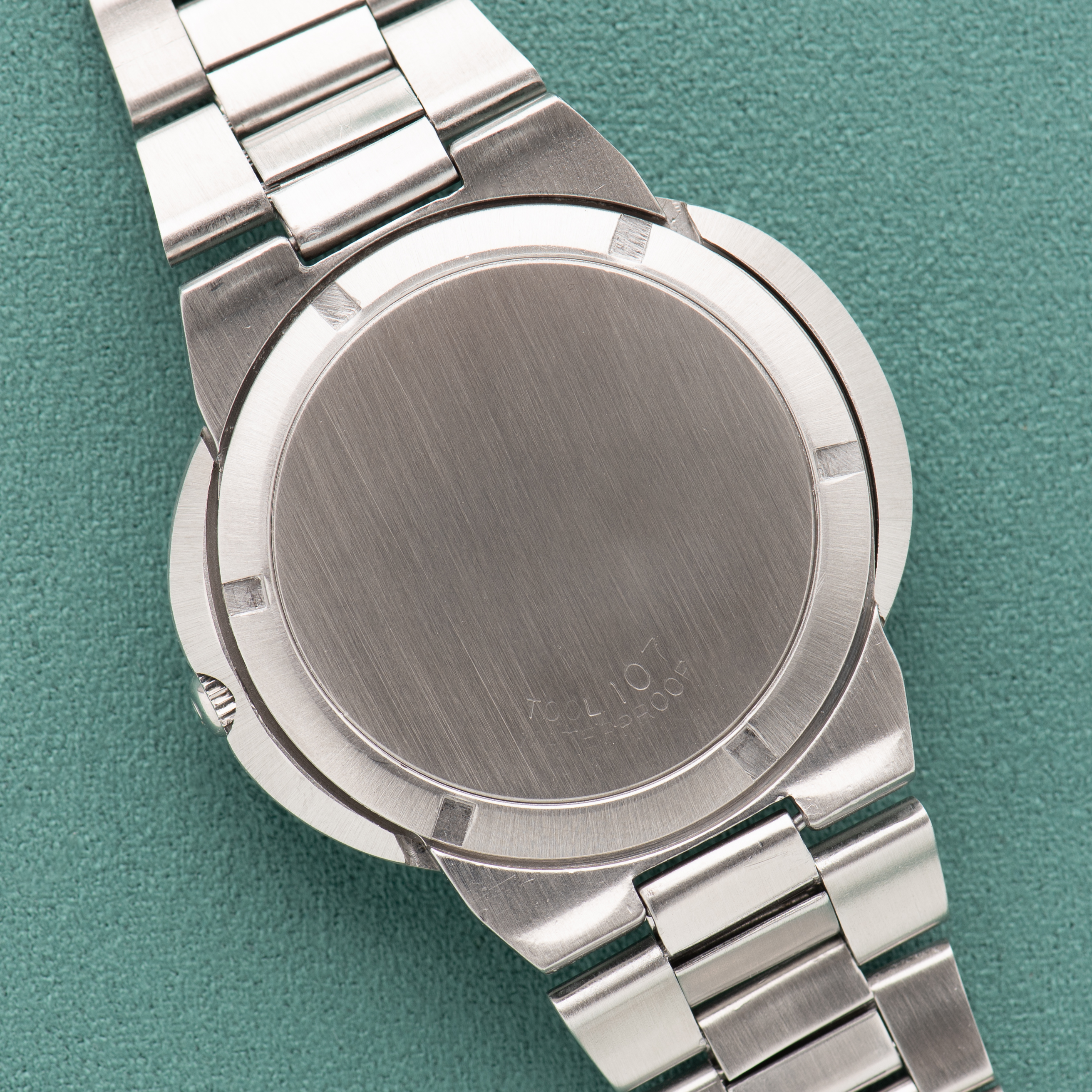View of Omega Genève Dynamic Automatic Date Blue Dial from 1968 Ref 166.039