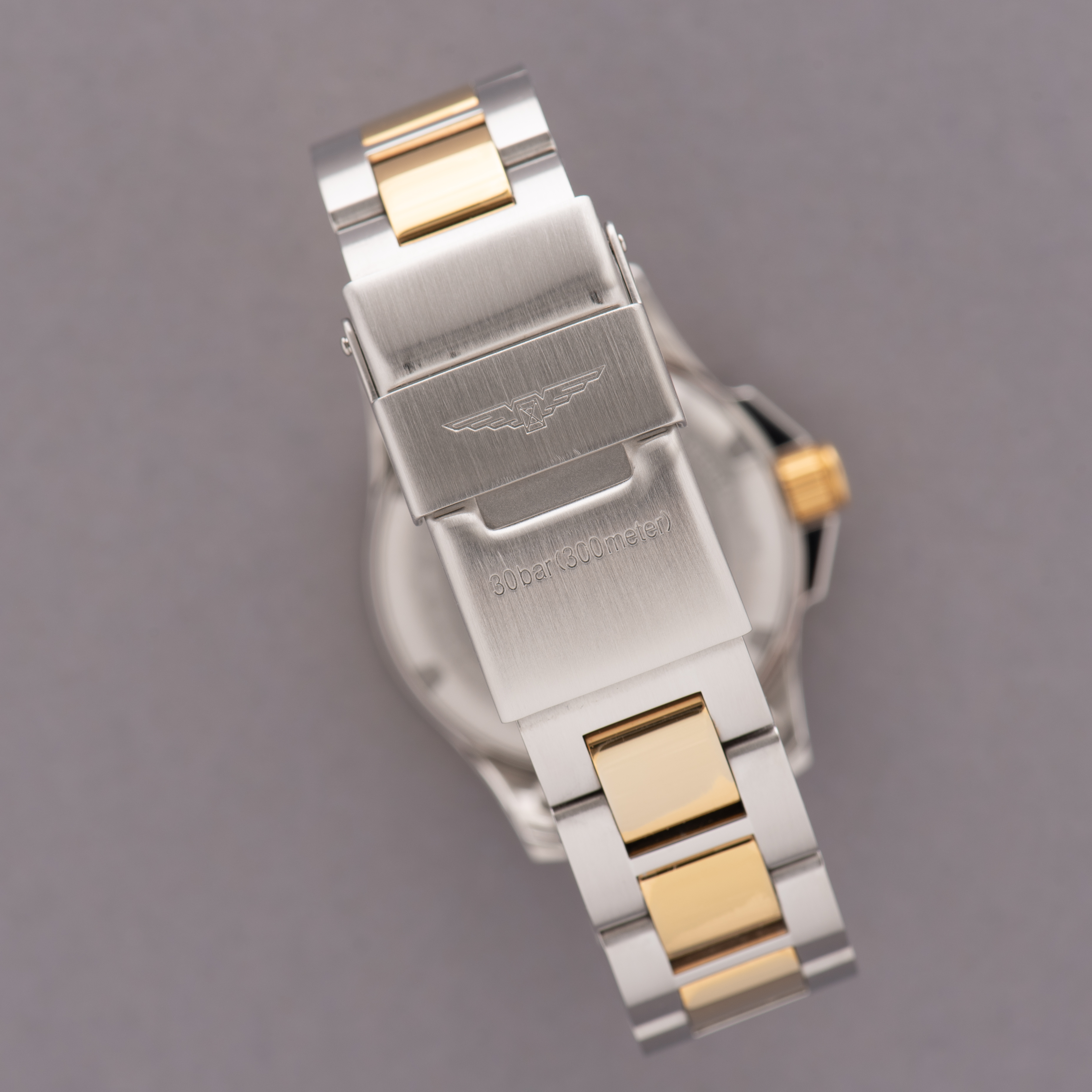 View of Longines HydroConquest L3.340.3 gold-plated/steel