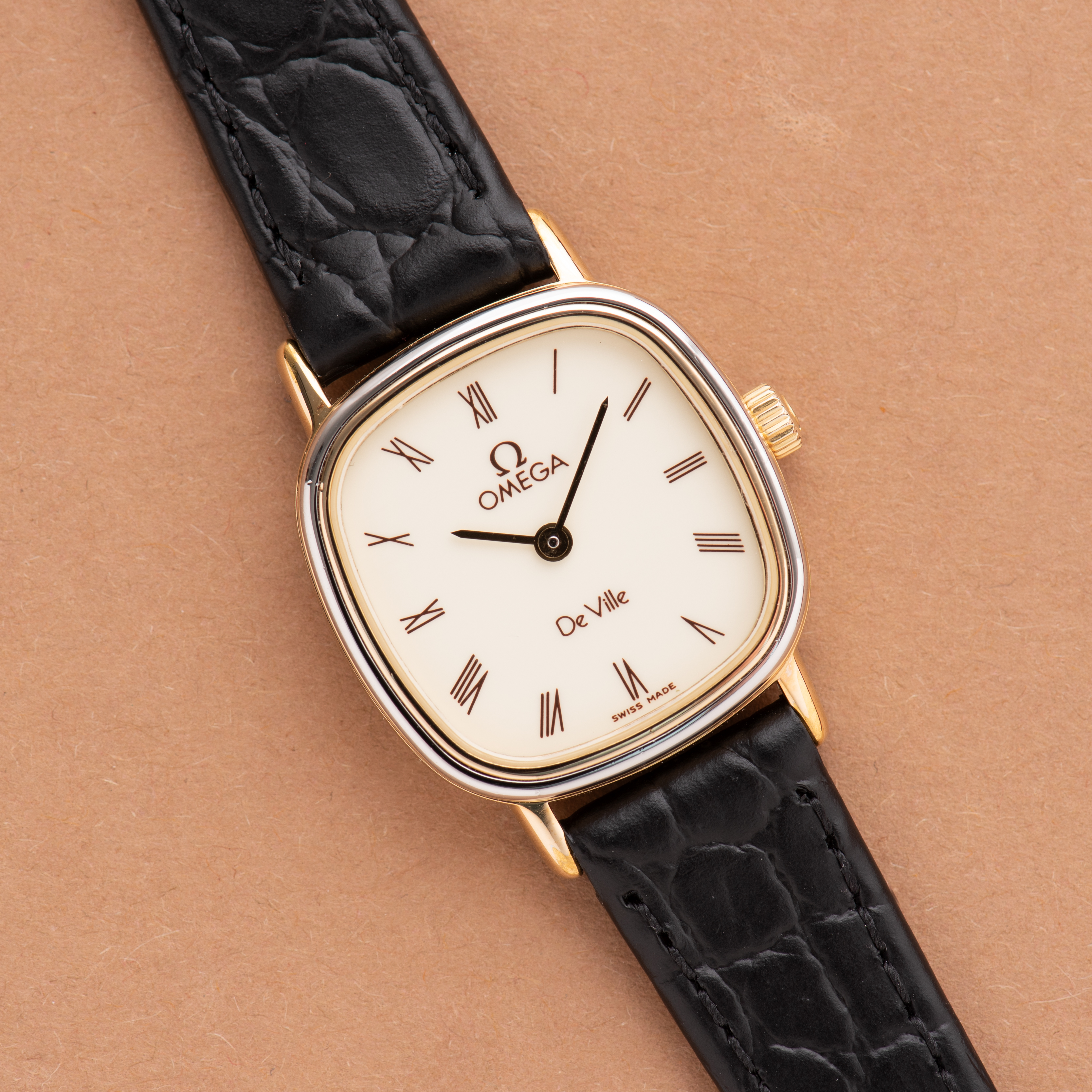View of Omega De Ville mécanique Goldplated réf 5110579 from 1970'