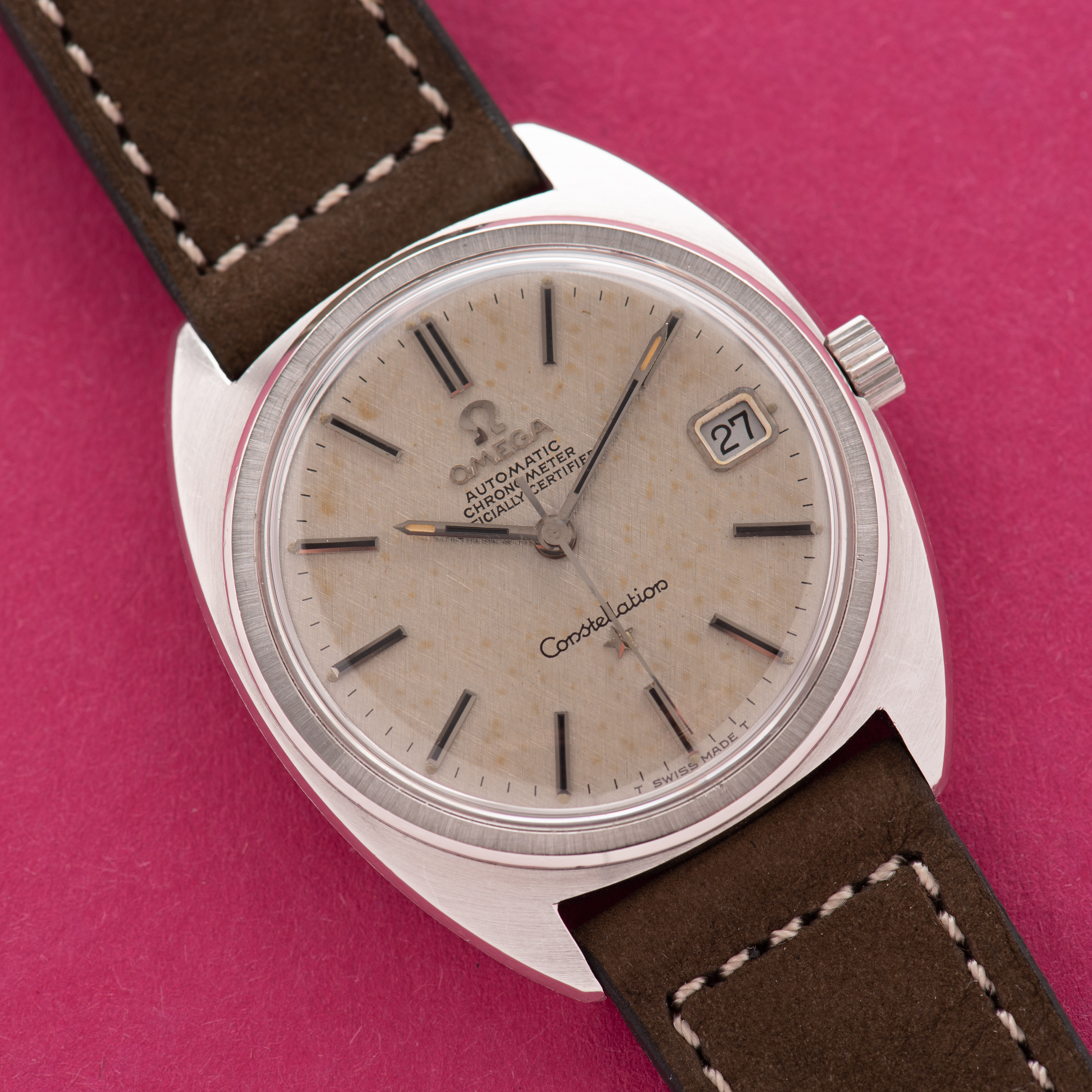 Zicht op Omega Automatische Chronometer Constellatie "Linnen wijzerplaat" Ref 168.017 vanaf 1968