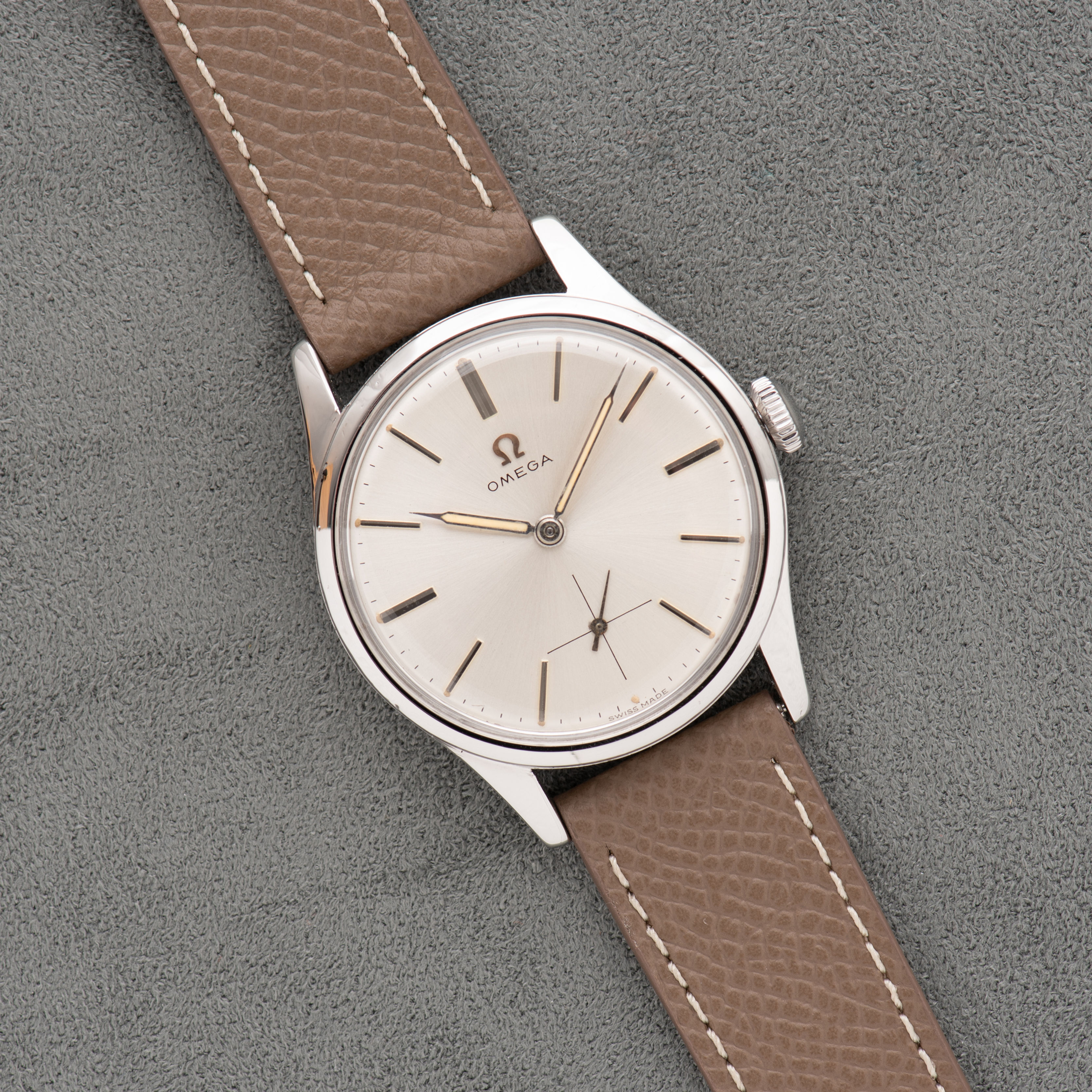 Omega Classic 30T2 Réf 2383-6 from 1944