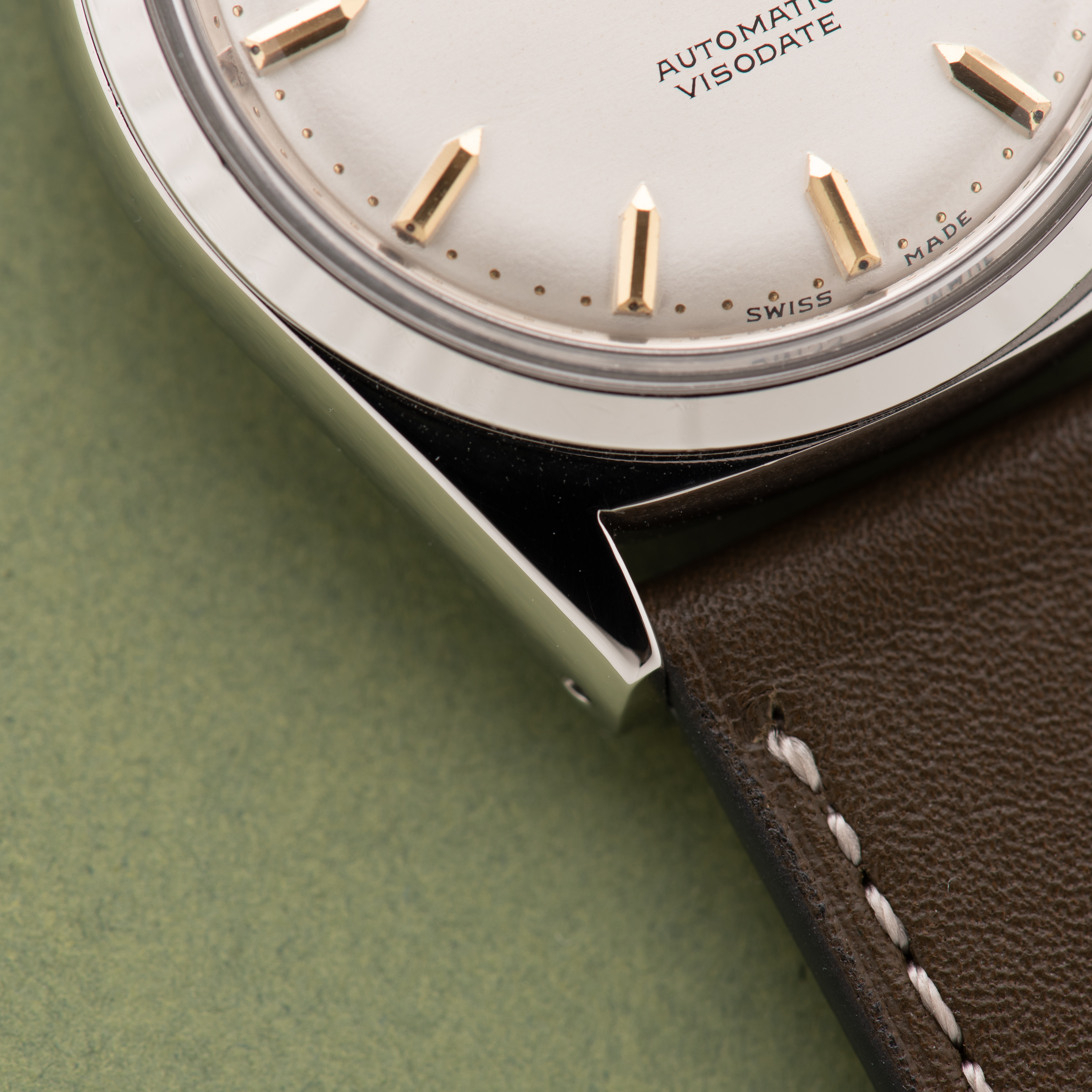 View of Tissot T12 Automatic Visodate ref 67012-1 cal 28.5R