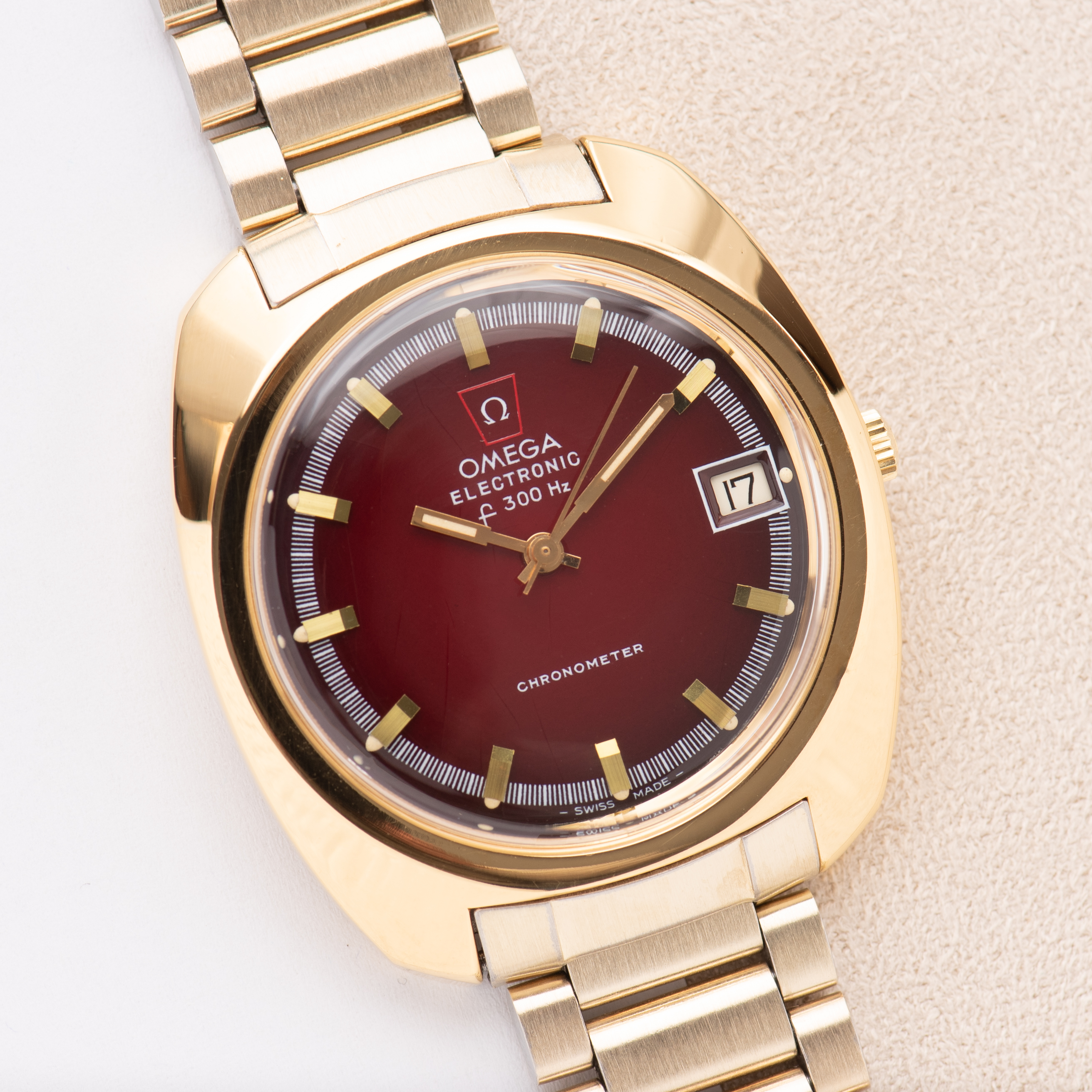 View of Omega Electronic F300 Hz Genève Chronometer Bordeaux Dial Ref 198.030 from 1972