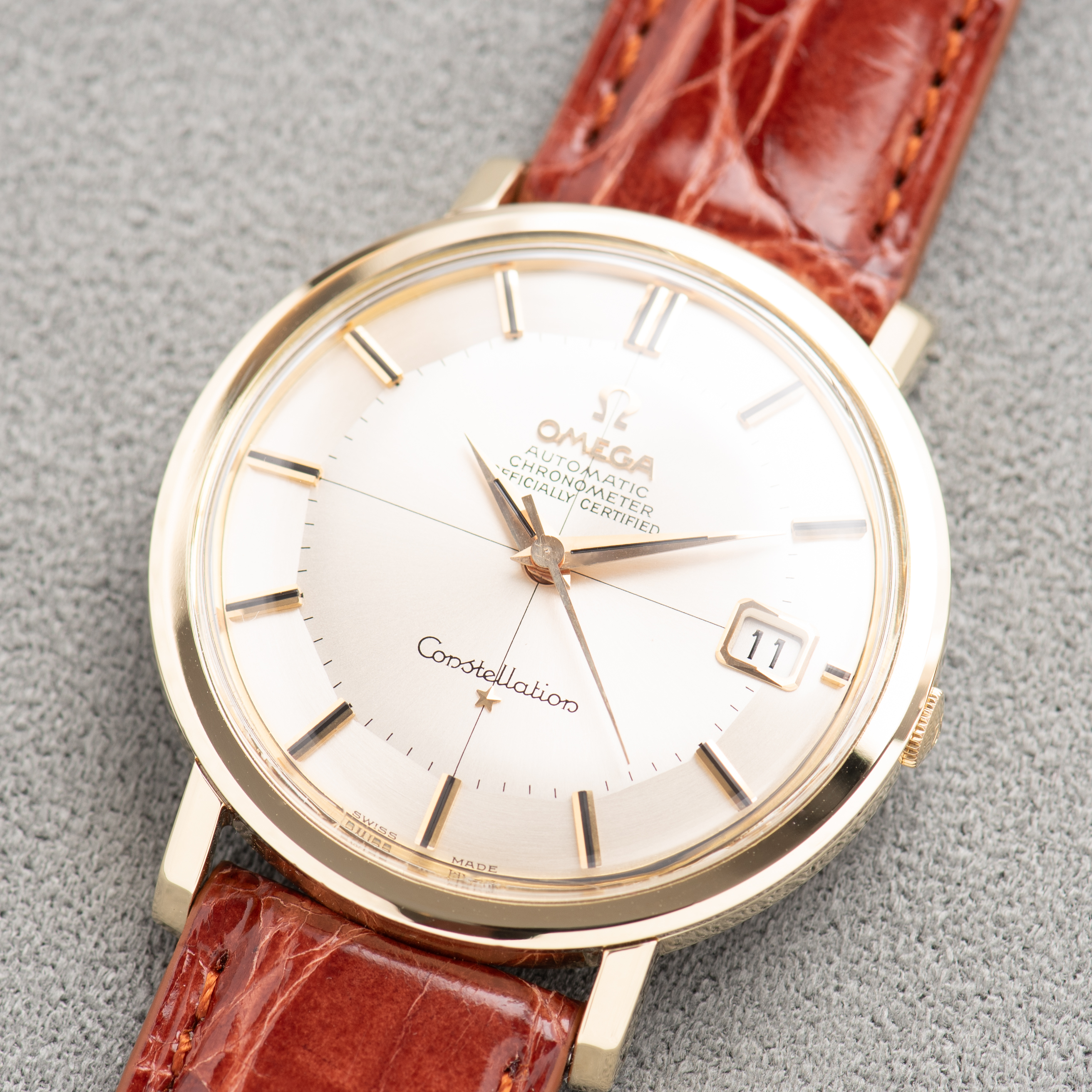 Zicht op Omega Automatic Chronometer Constellation Pie Pan Réf 168.004 from 1964