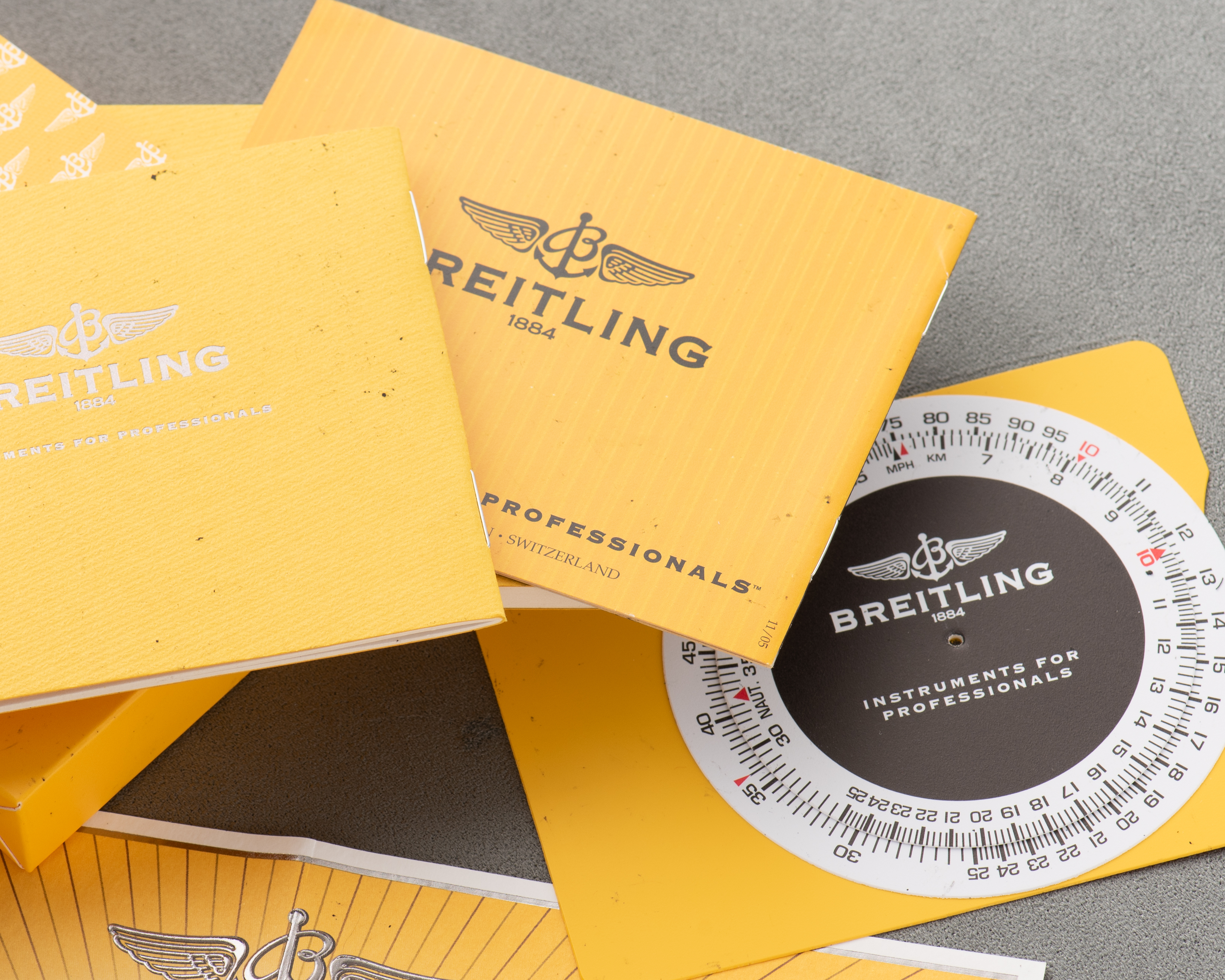 Vue de Breitling Chronometer Navitimer Chronograph A23322 Full Set from 2007