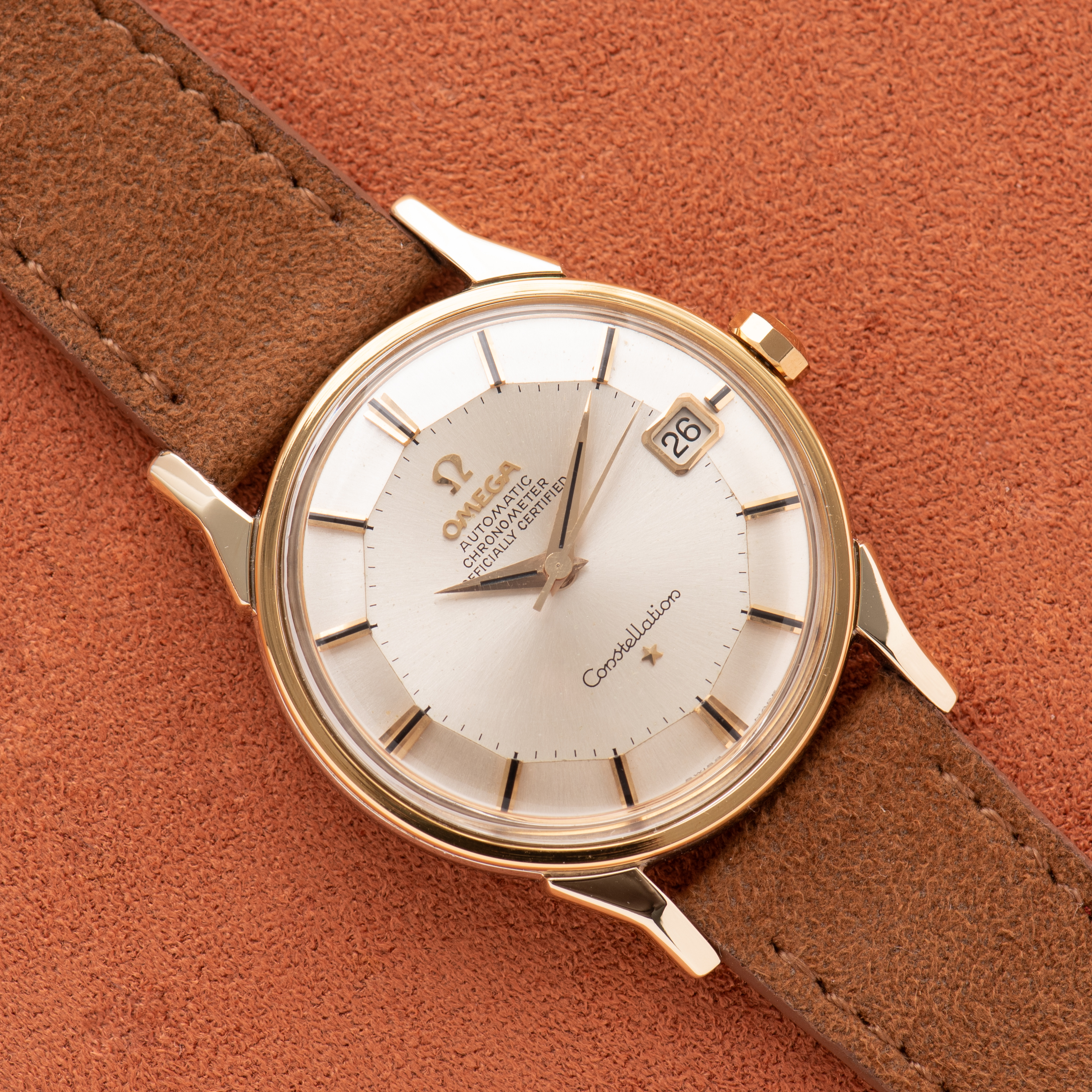 Vue de Omega Automatic Chronometer Constellation Pie Pan Dog Legs Automatic 1964