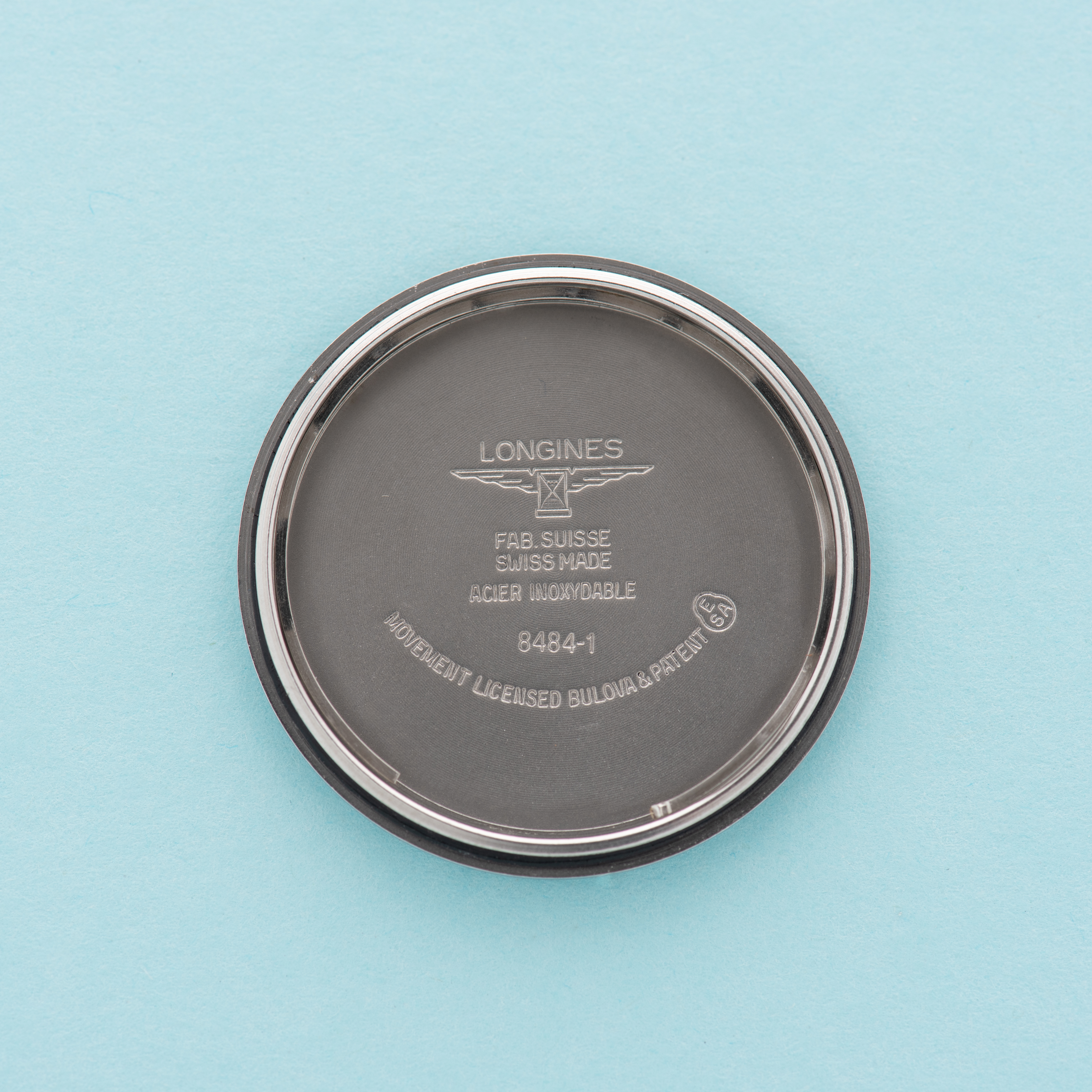 Zicht op Longines Ultronic réf 8484-1 cal 6312