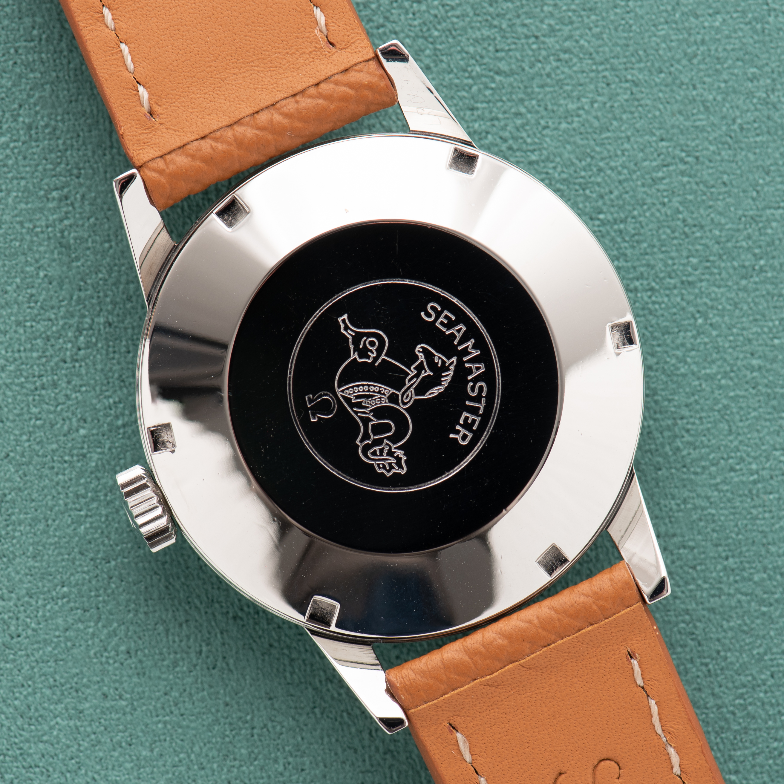 View of Omega Seamaster 30 "Linen Dial" from 1963 Ref 135.003