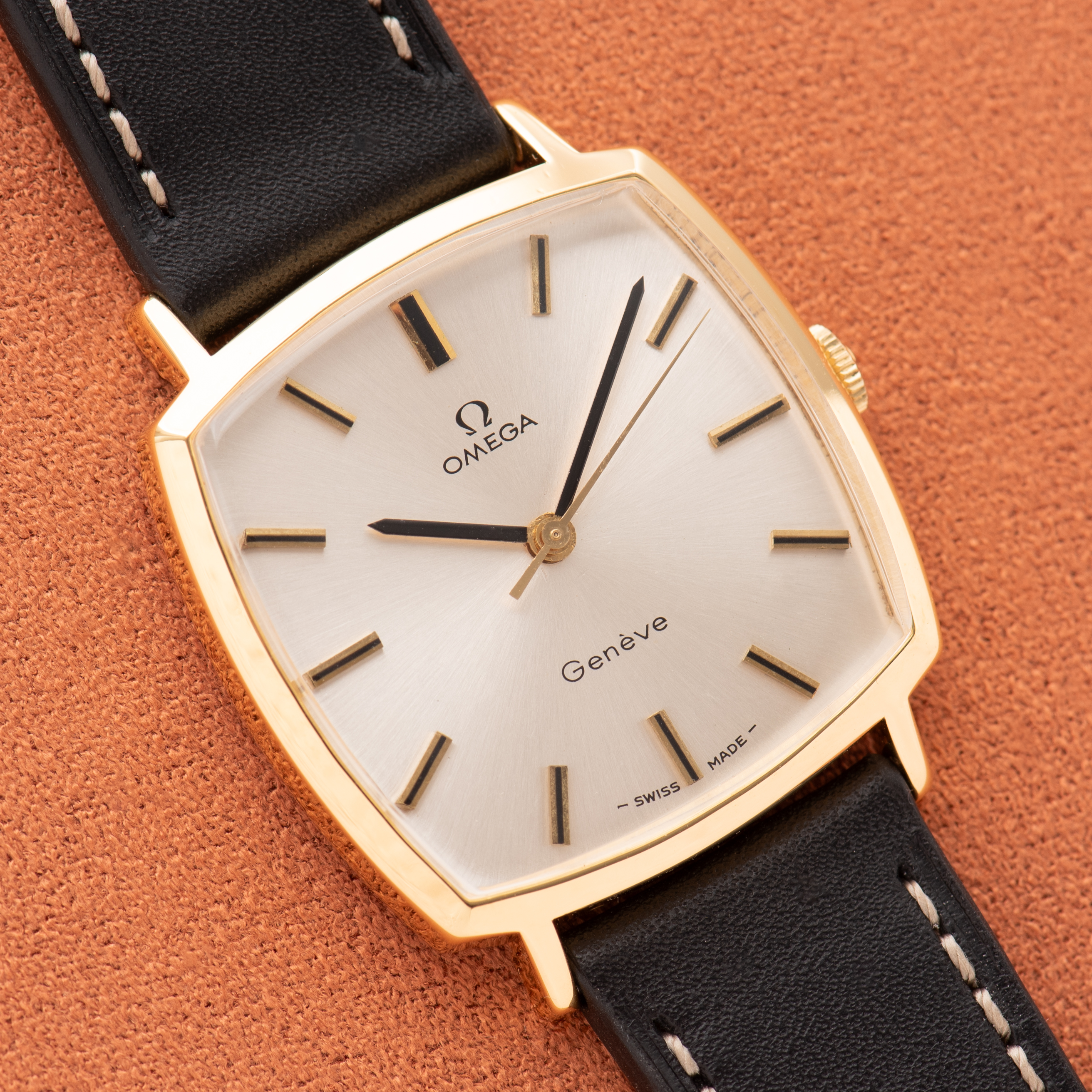 Vue de Omega Genève Classic GoldPlated réf 131.0042 from 1970