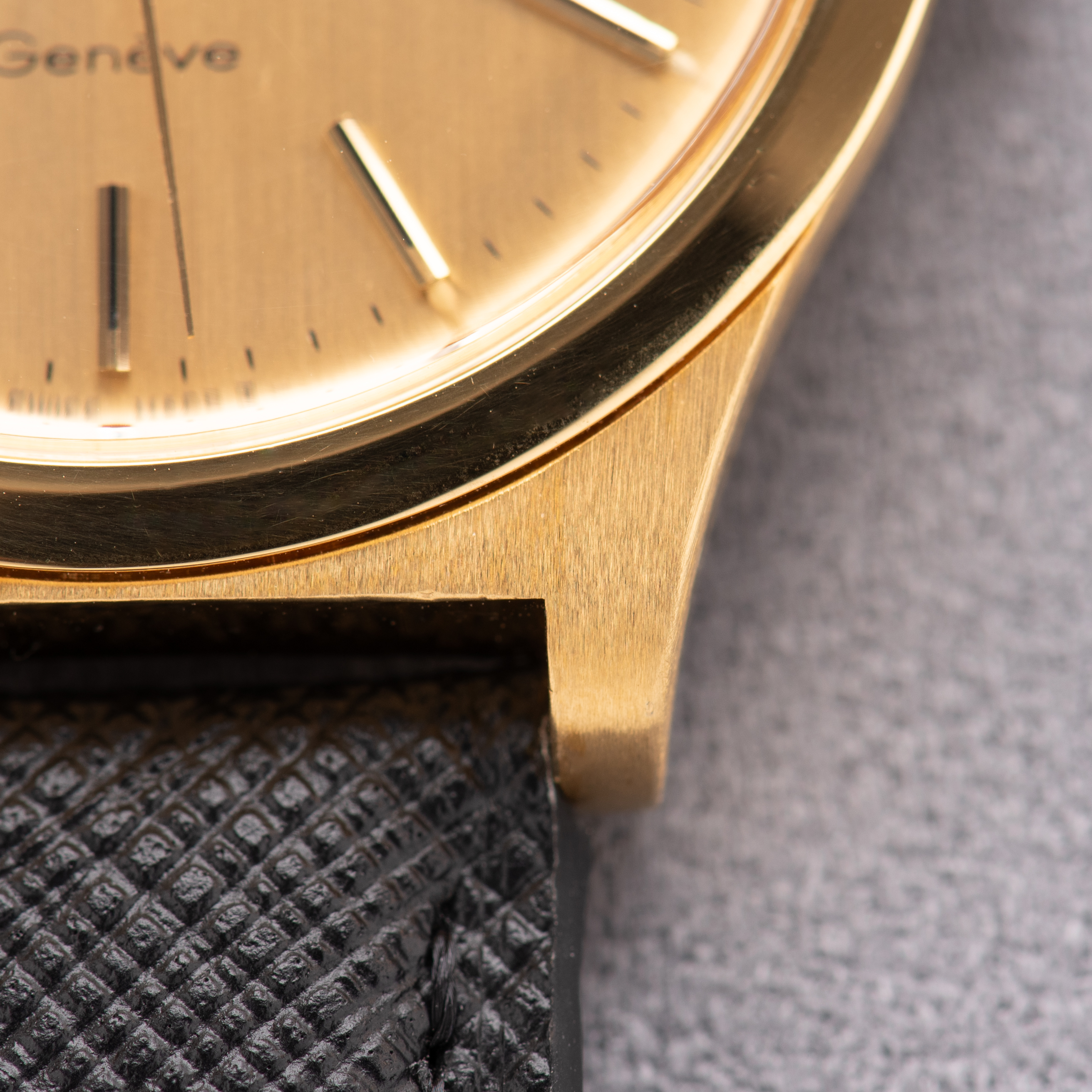 View of Omega Genève Automatique Date Goldplated Réf 166.0168 from 1974