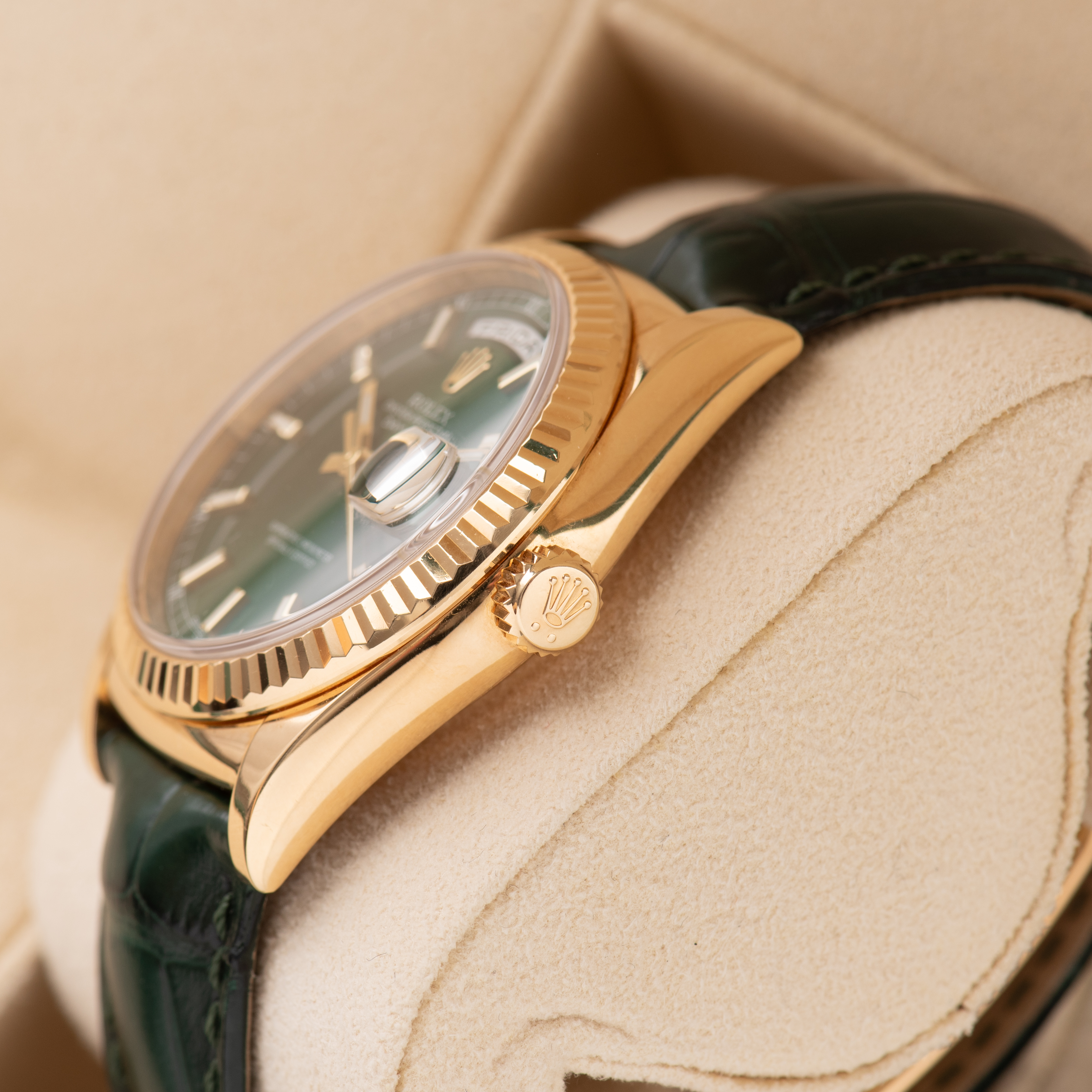 View of Rolex Oyster Perpetual Day-Date ref 118138 Full set from 2015