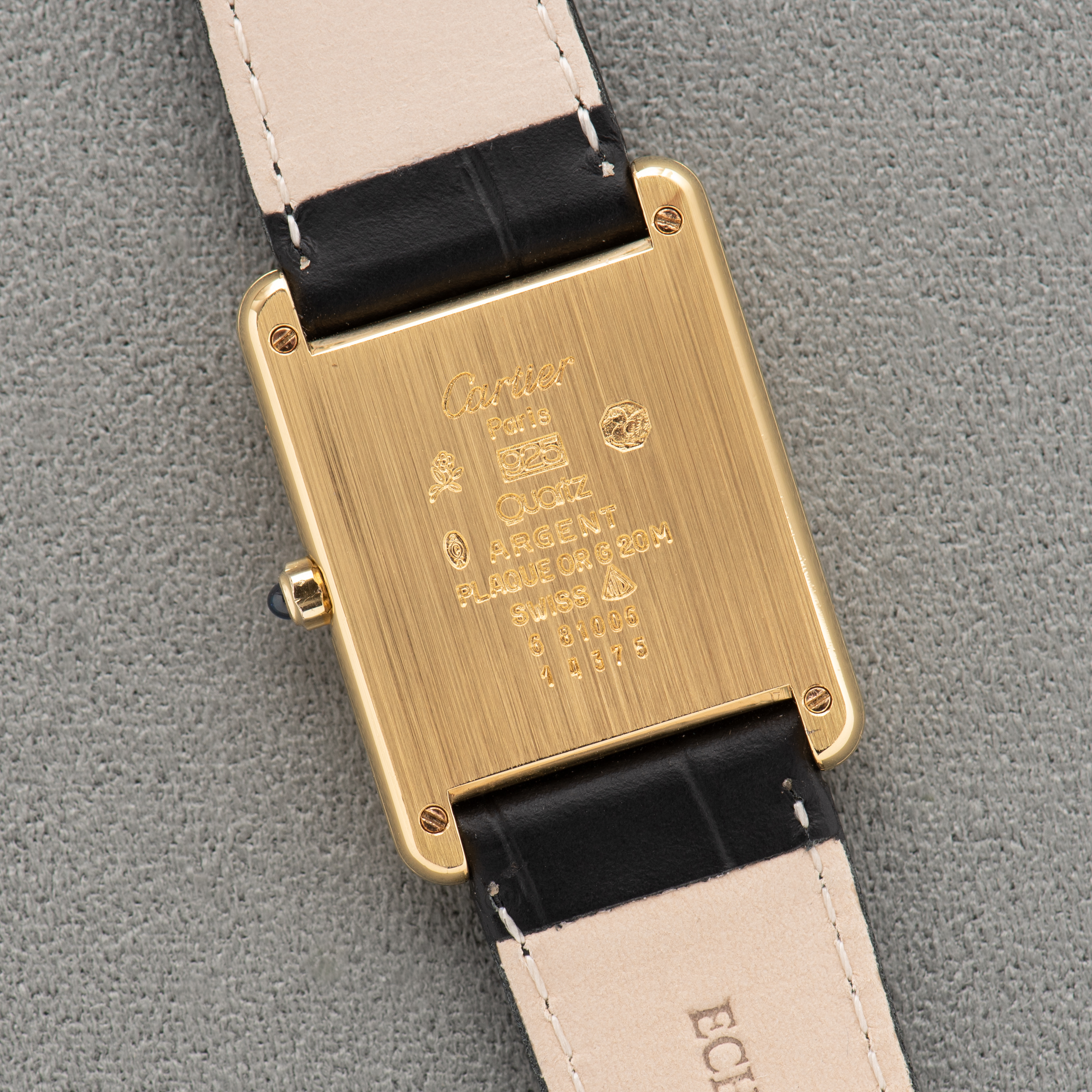Vue de Cartier Tank De Must Vermeil GM Trinity dial from 1980-90