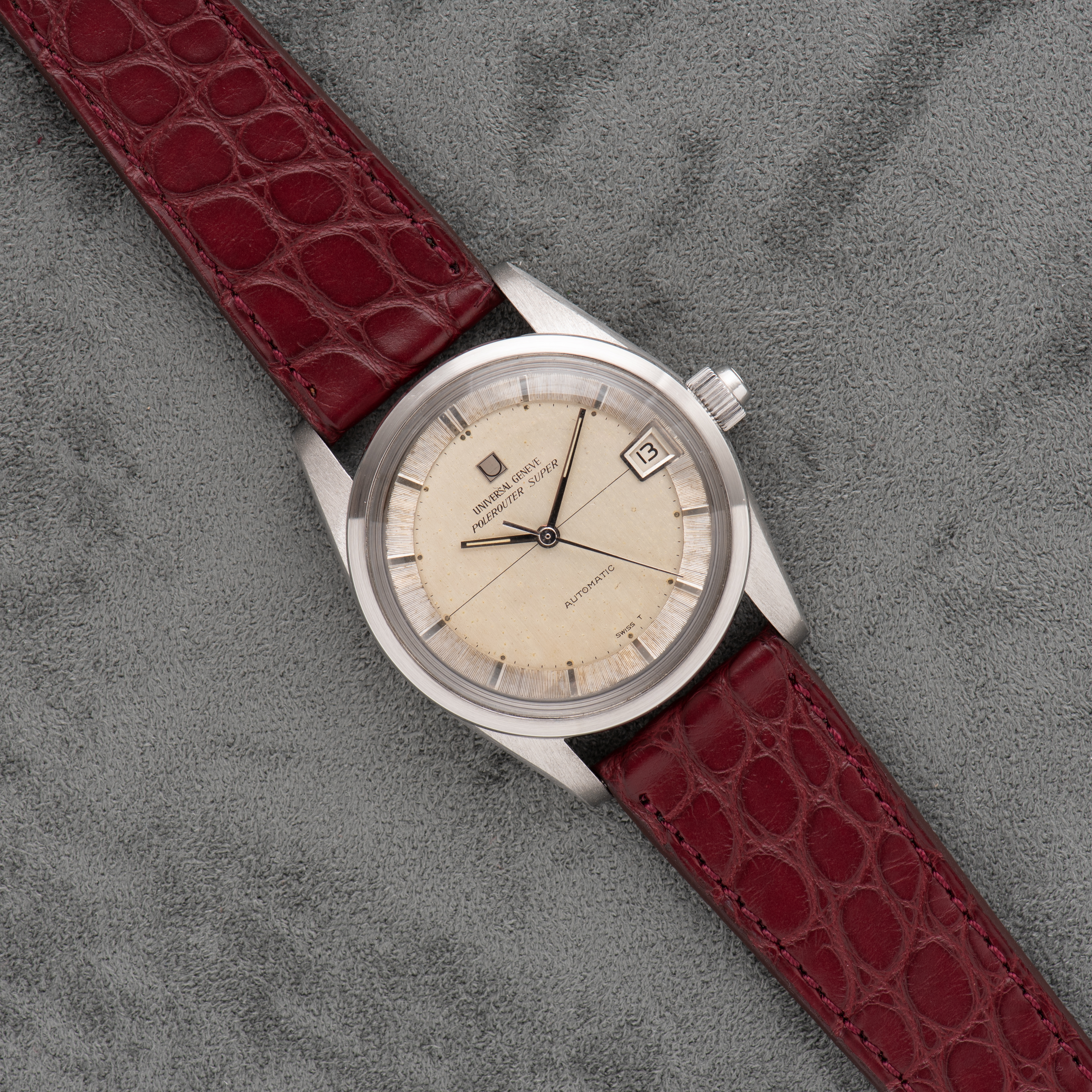 View of Universal Genève Polerouter Super Automatic Réf 869112-22 Cal 69