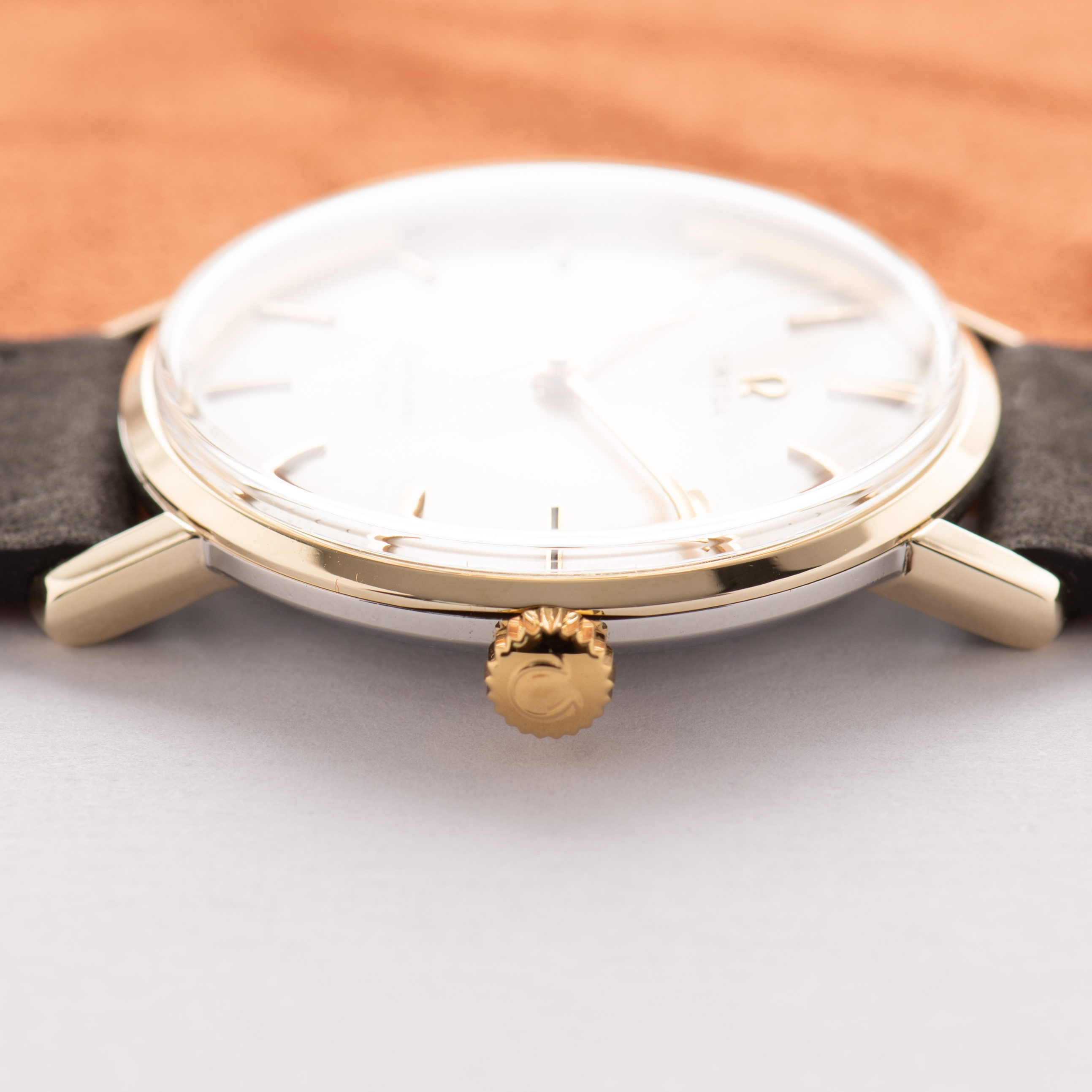 Vue de Omega Seamaster De Ville Date Gold/Steel Réf 135.020 from 1964