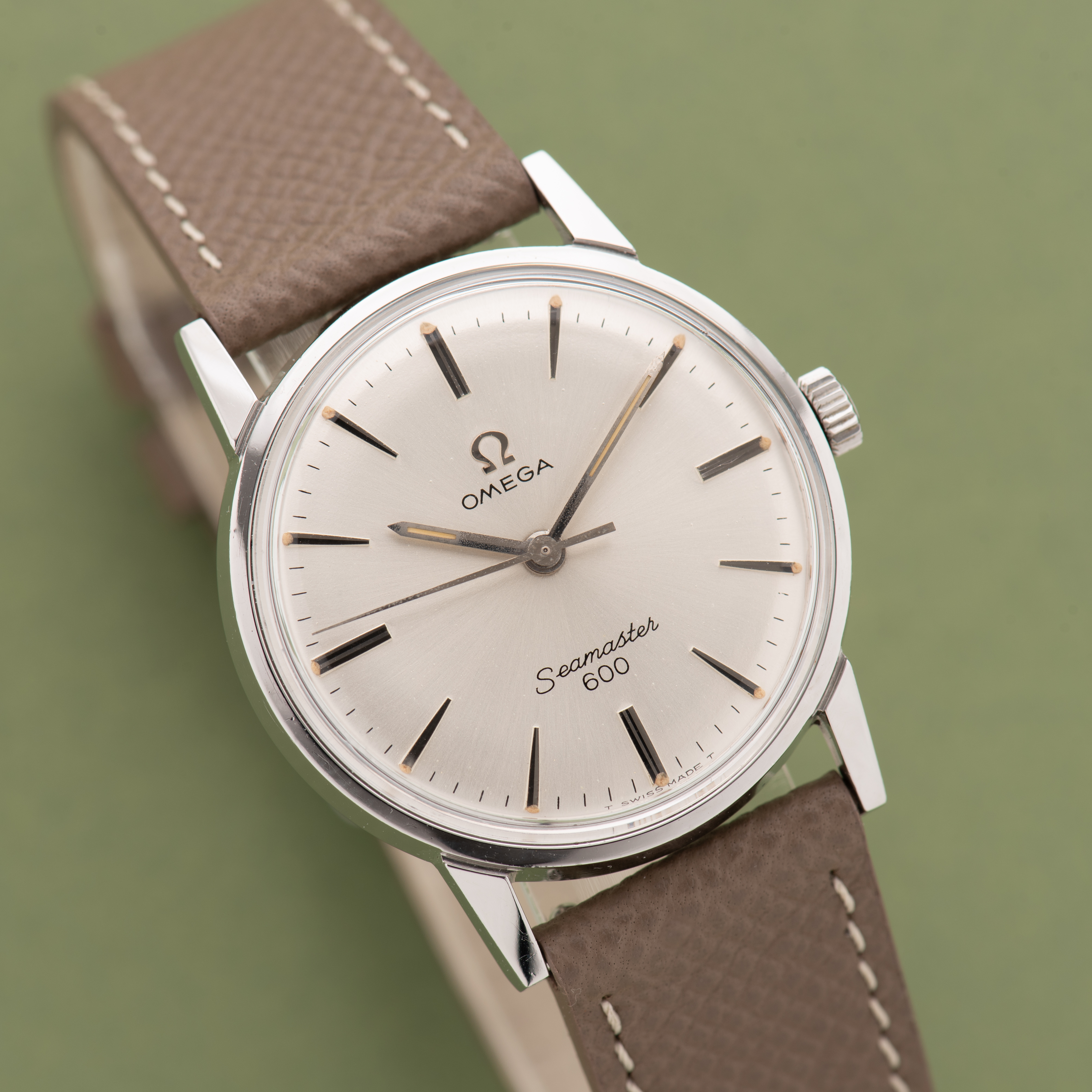 Vue de Omega Seamaster 600 cal 601 réf 135.012 from 1966