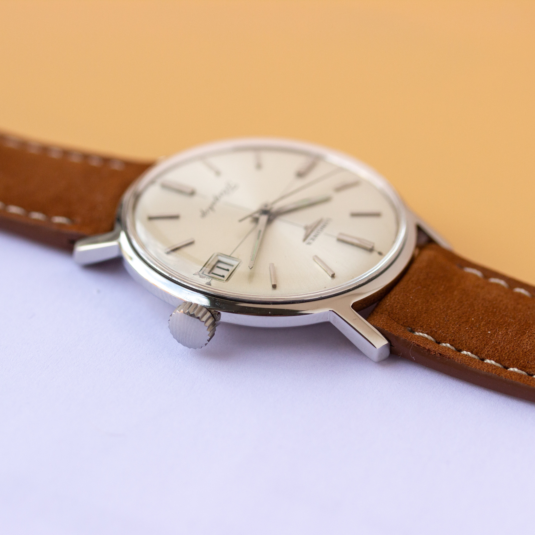 View of Longines Flagship ref 7565-1 cal 281