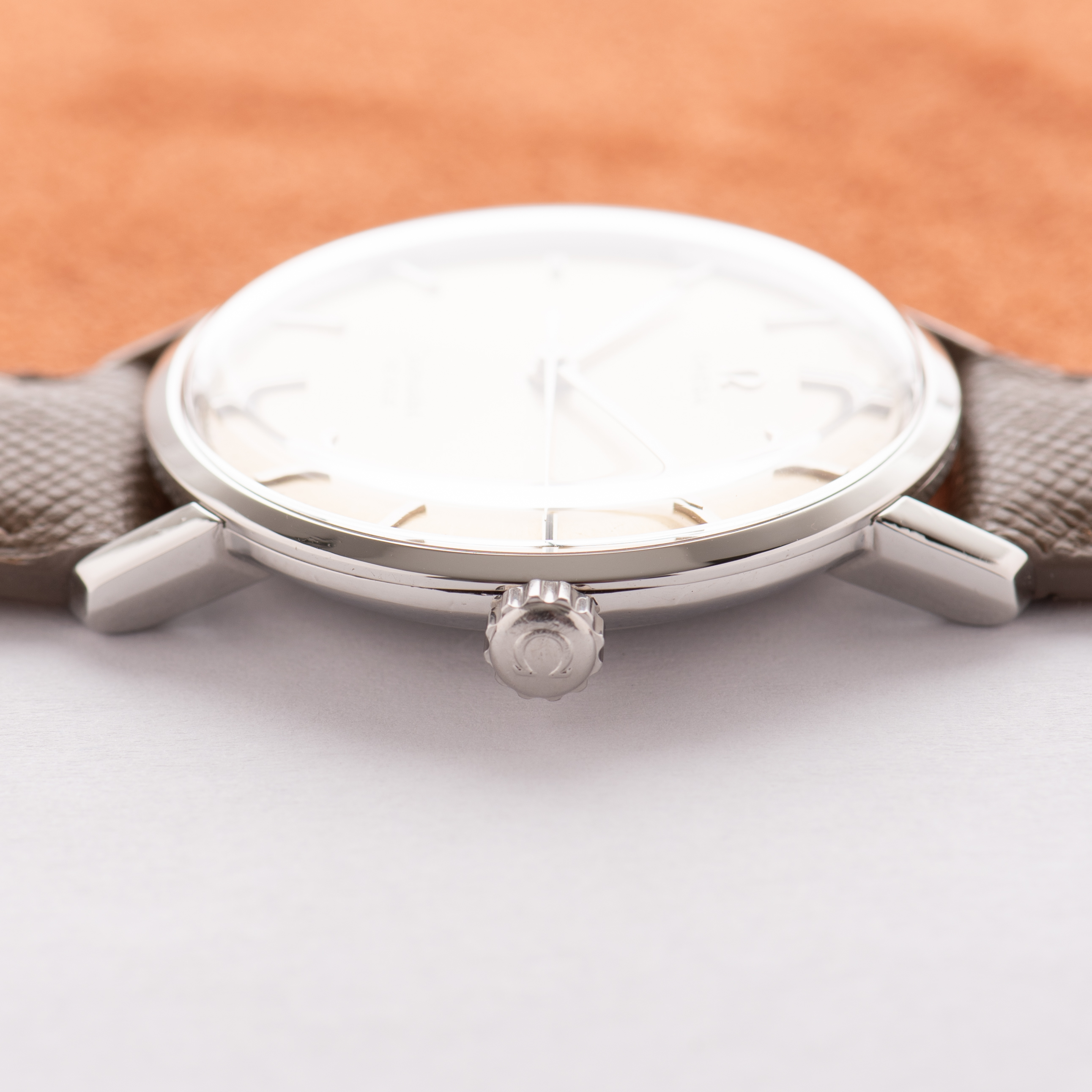 View of Omega Seamaster De Ville Steel Réf 135.020 from 1962