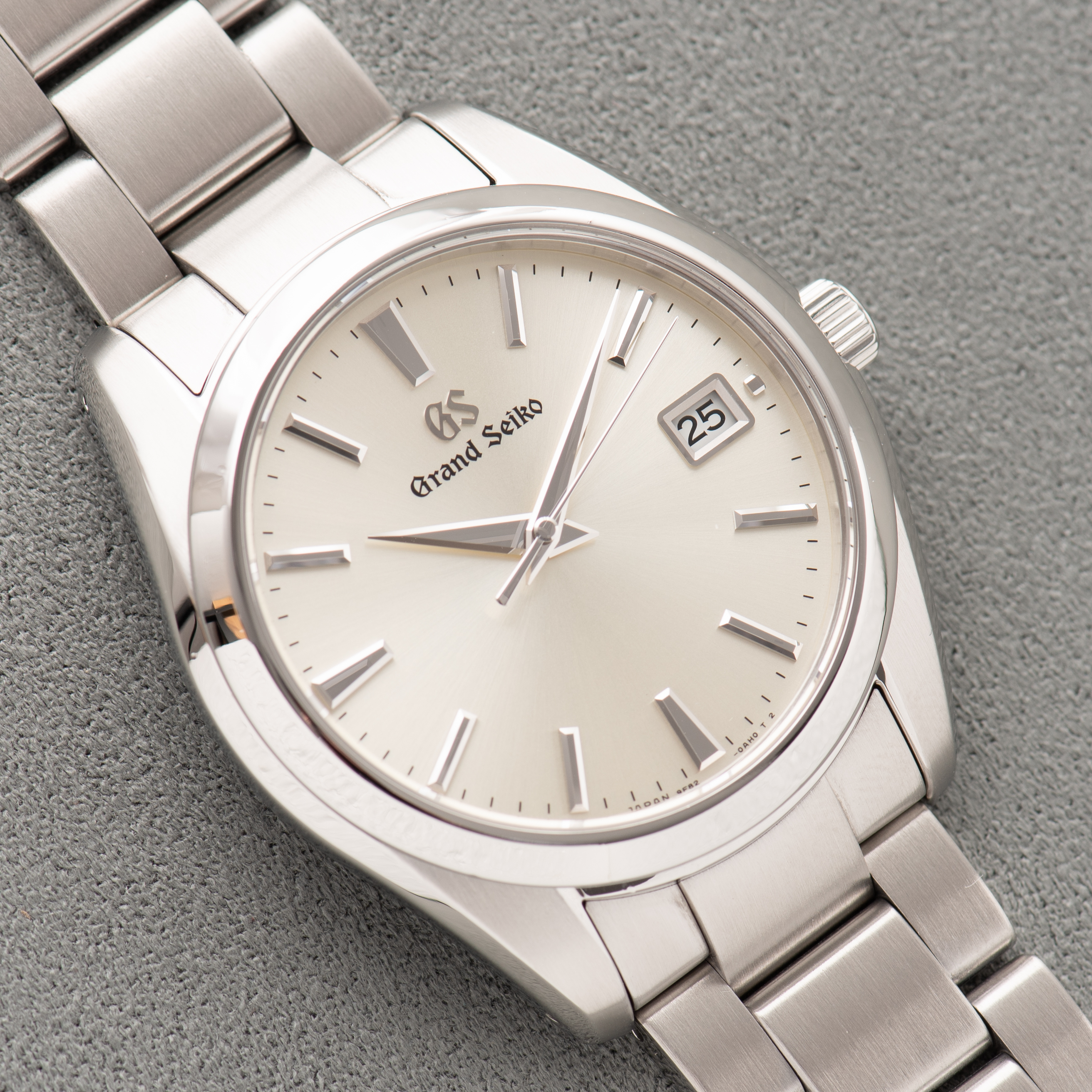 Zicht op Grand Seiko Heritage Collection SBGX263G Full Set from 2019