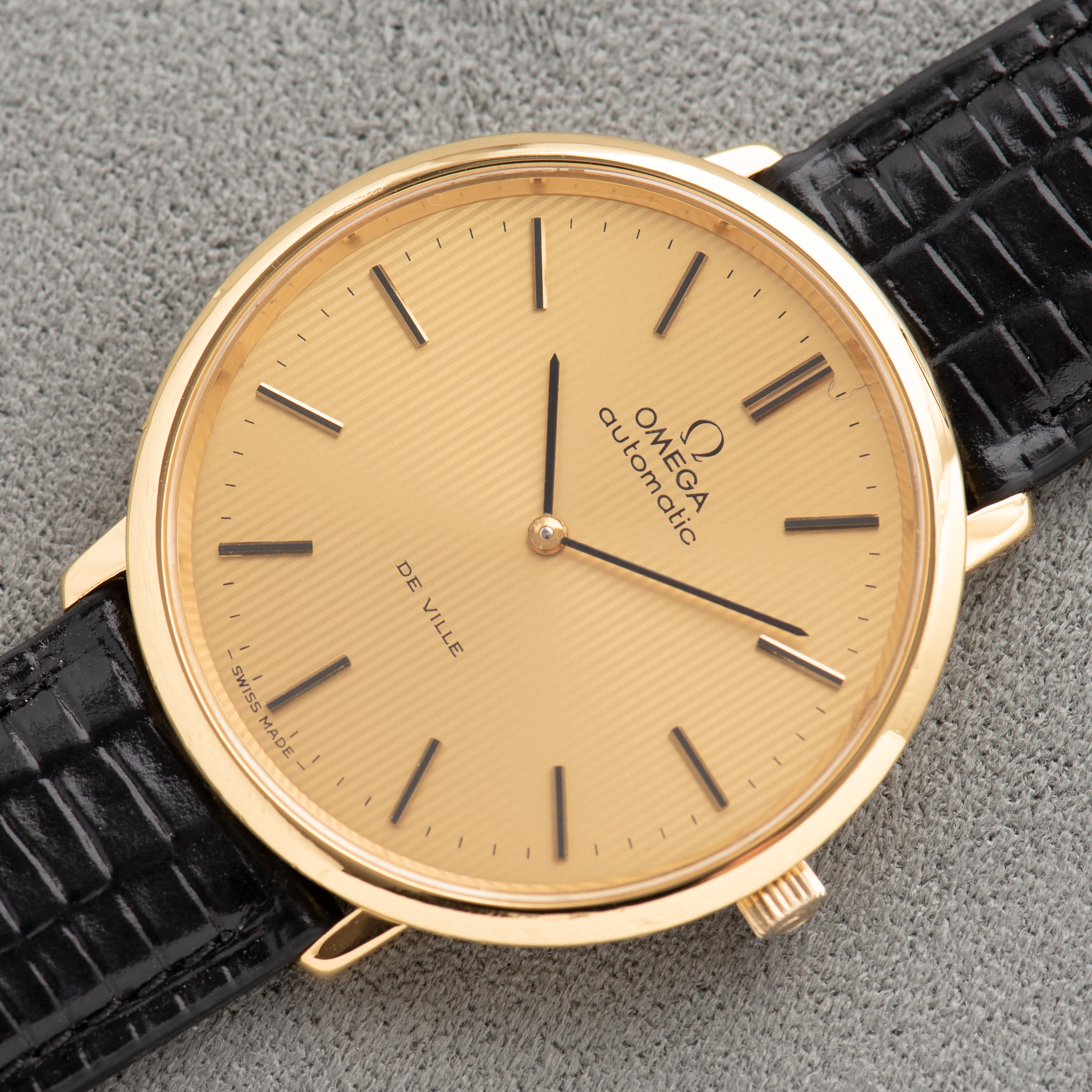View of Omega Automatic De Ville "Curtain Dial" Cal 711 réf 151.0039 from 1973