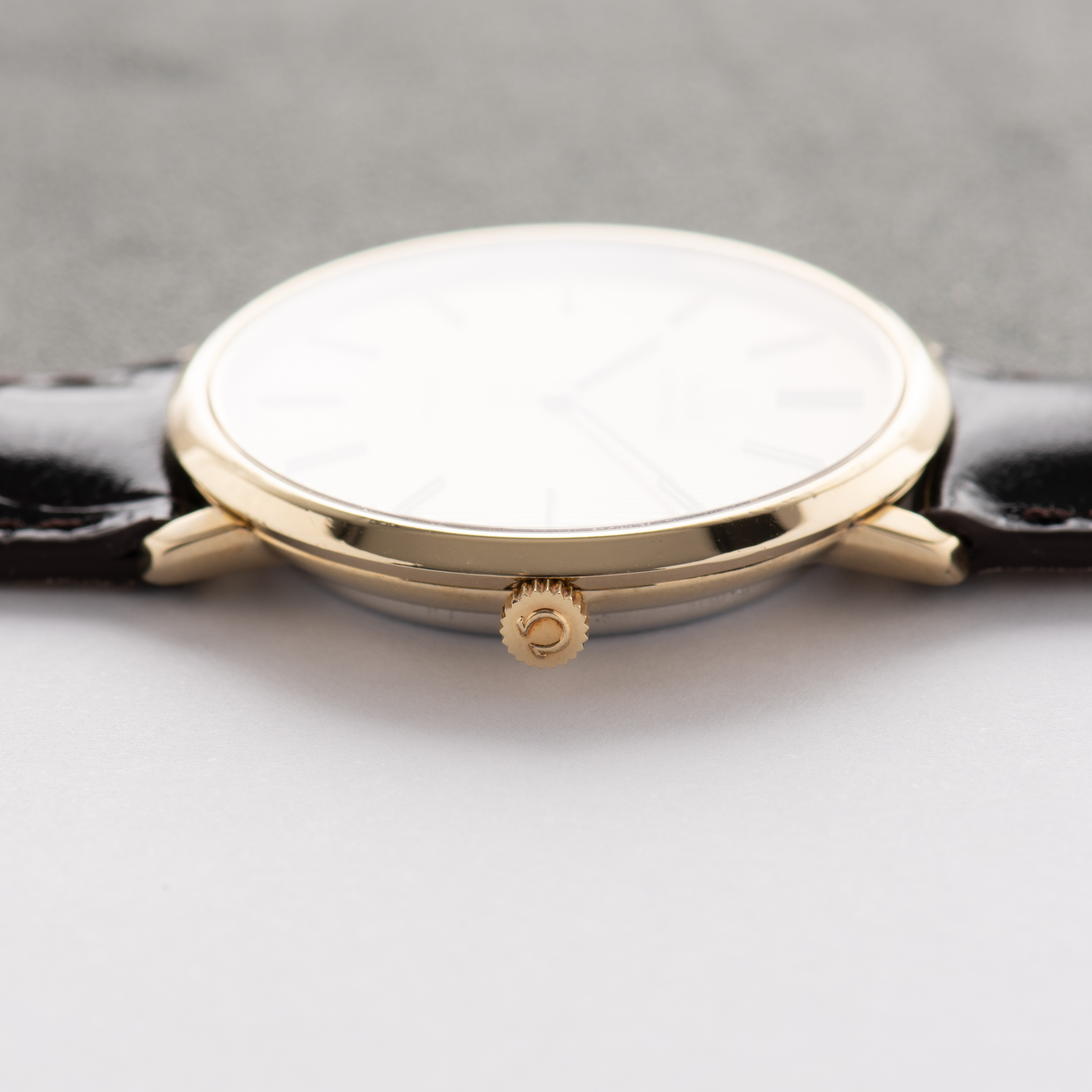 View of Omega Automatic De Ville "Curtain Dial" Cal 711 réf 151.0039 from 1973