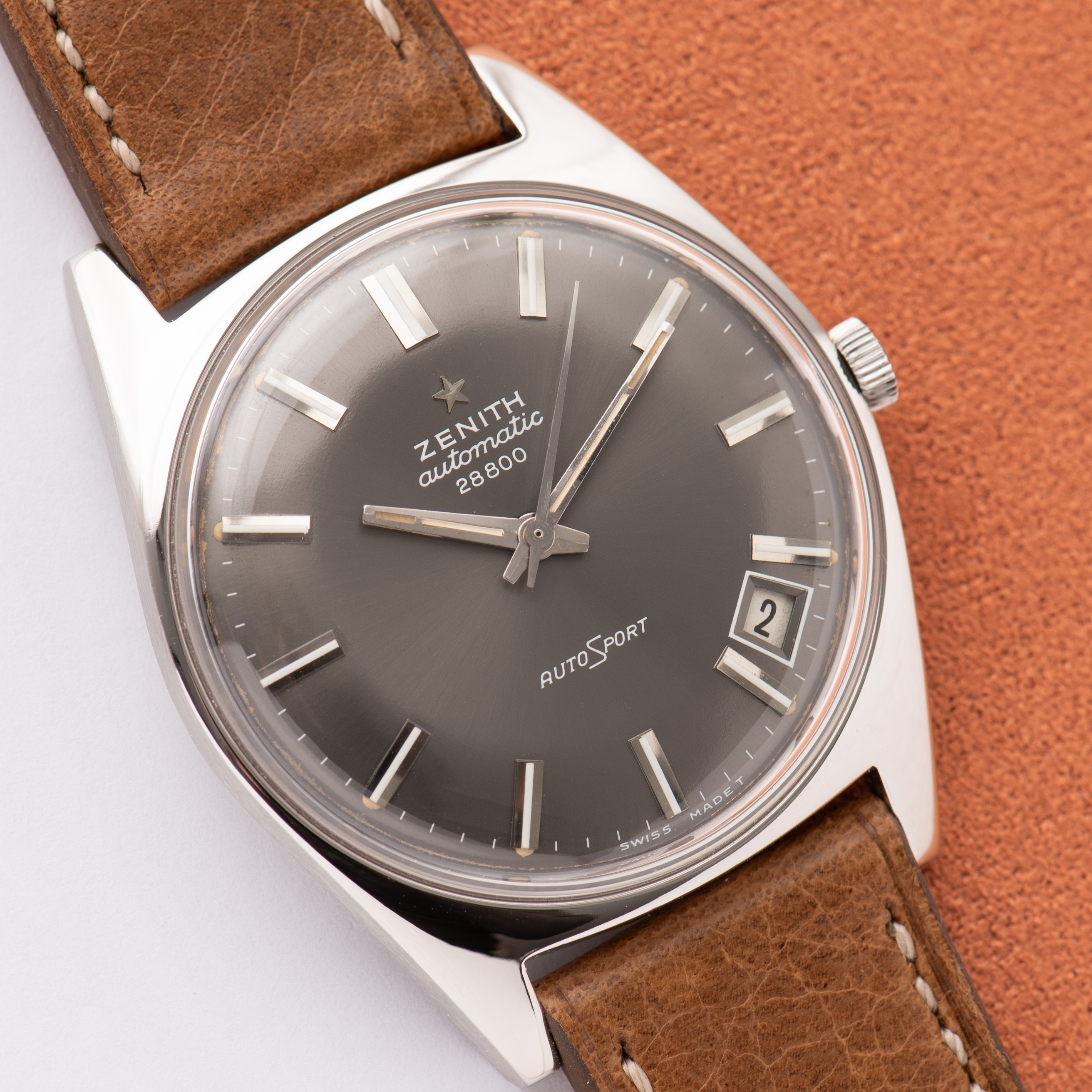 Vue de Zenith Automatic AutoSport Grey Dial réf P/6505-1