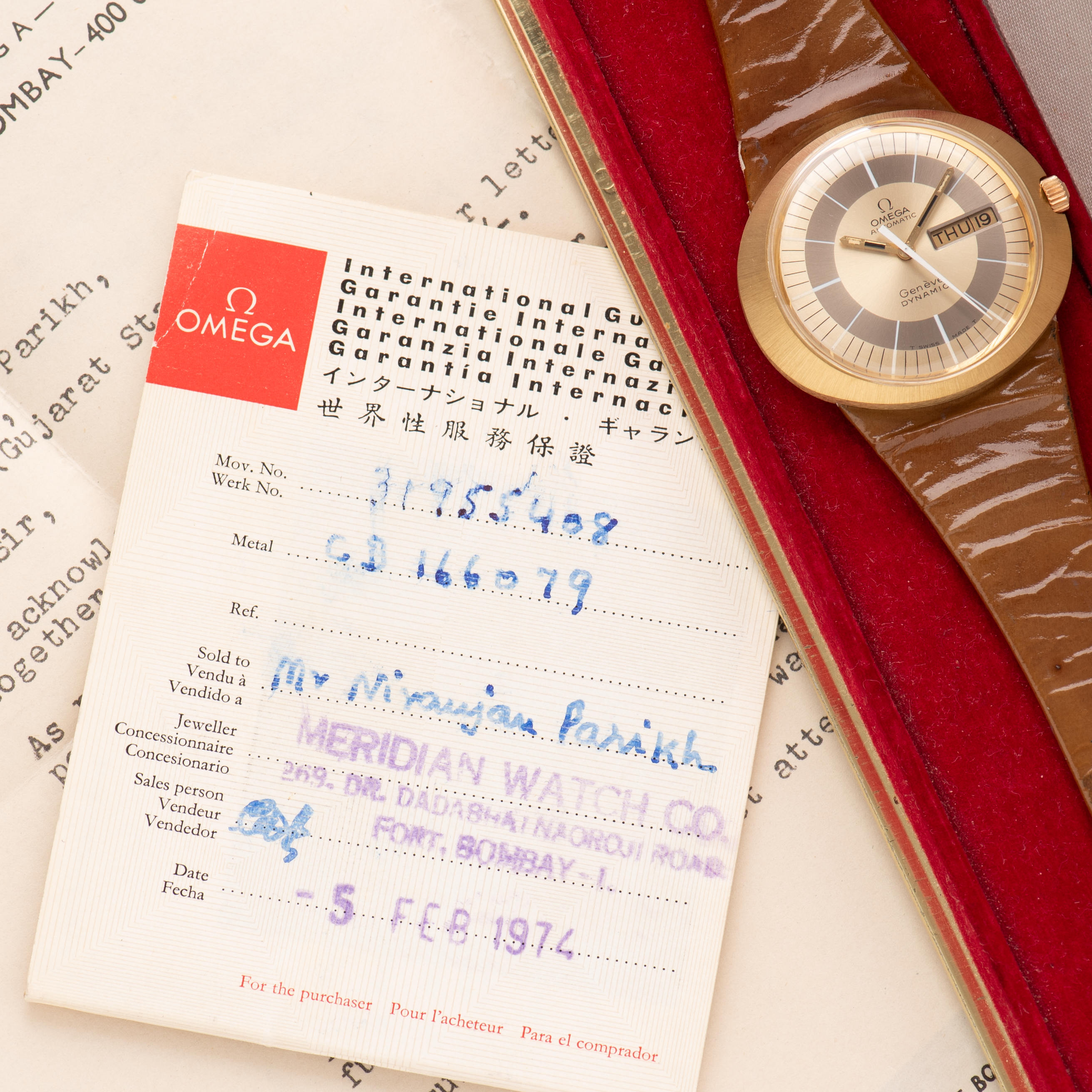 Vue de Omega Genève Dynamic Automatic DD Gold Capped Ultra Full Set 1974 réf 166.079