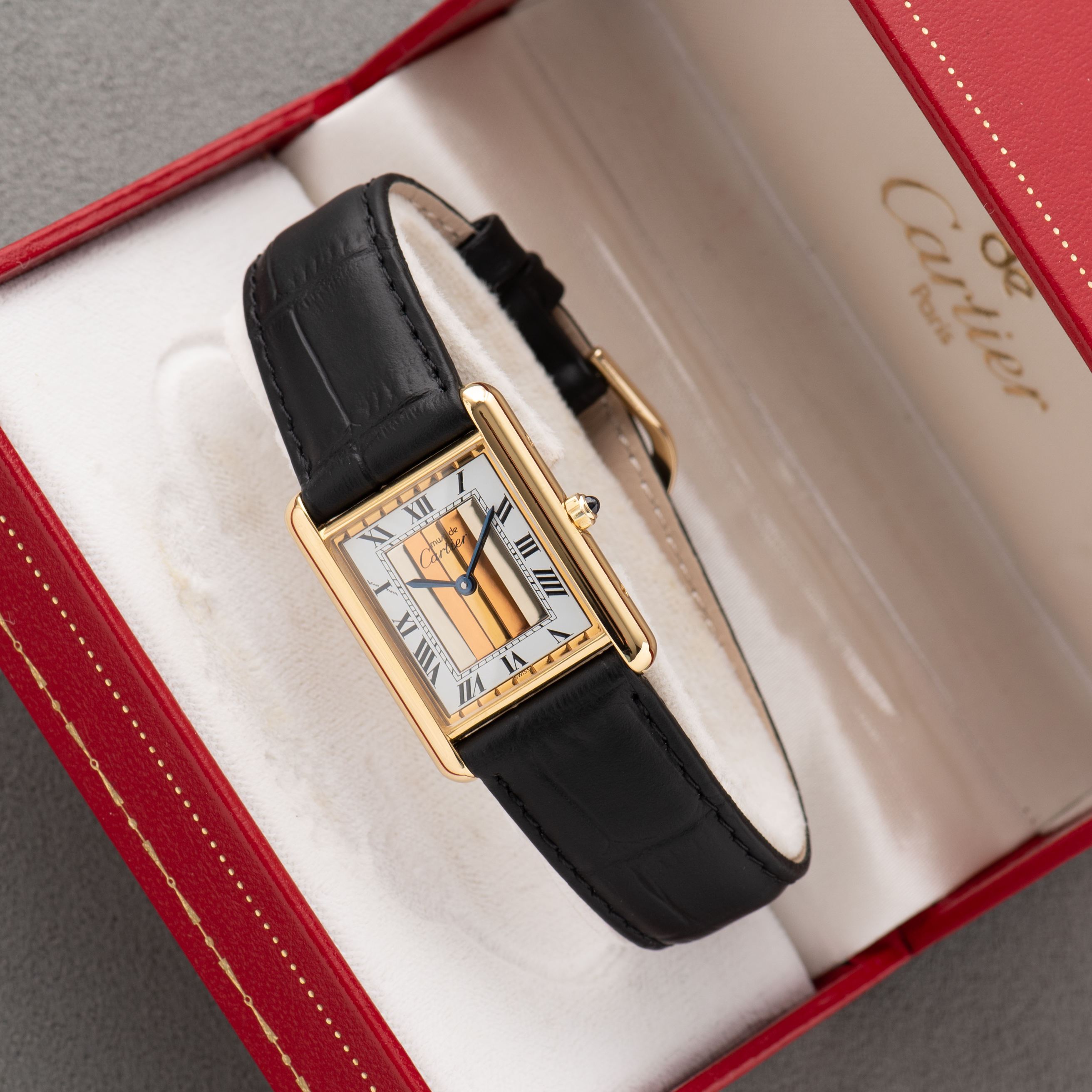 Vue de Cartier Tank De Must Vermeil GM Trinity dial from 1980-90