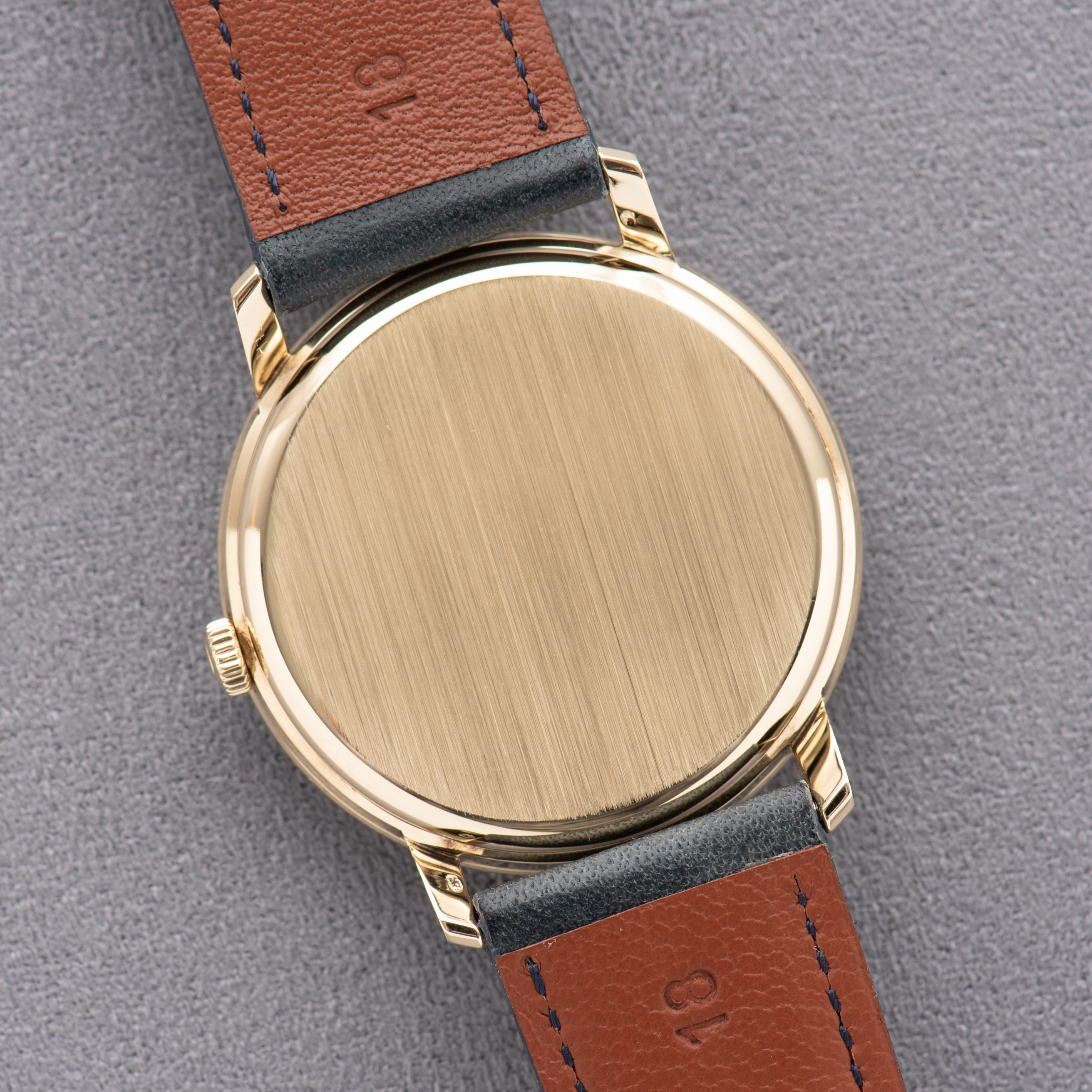 Vue de Omega Genève Dress Watch 14K Yellow Gold Réf 131.021SP from 1968