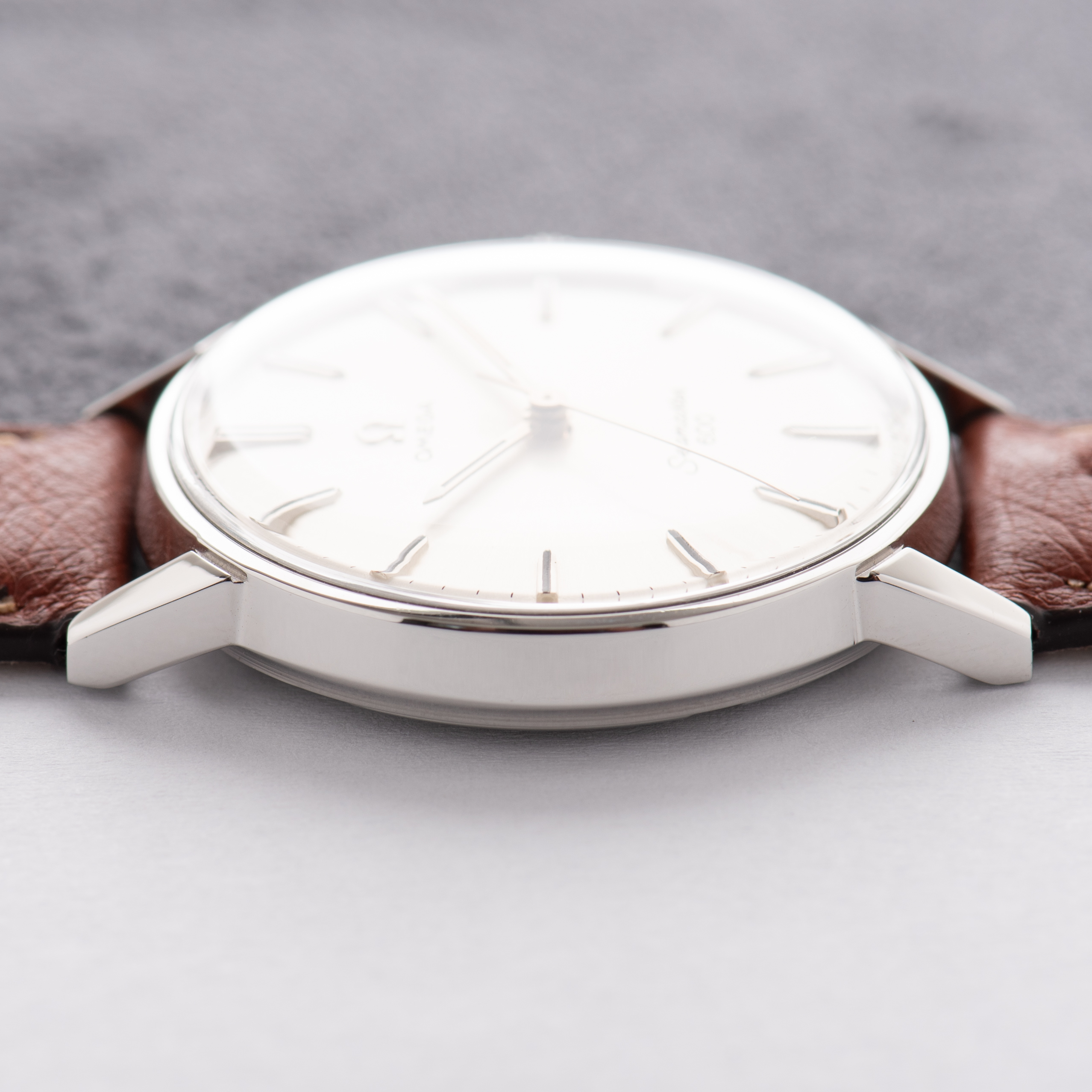 Vue de Omega Seamaster 600 réf 135.011 from 1965