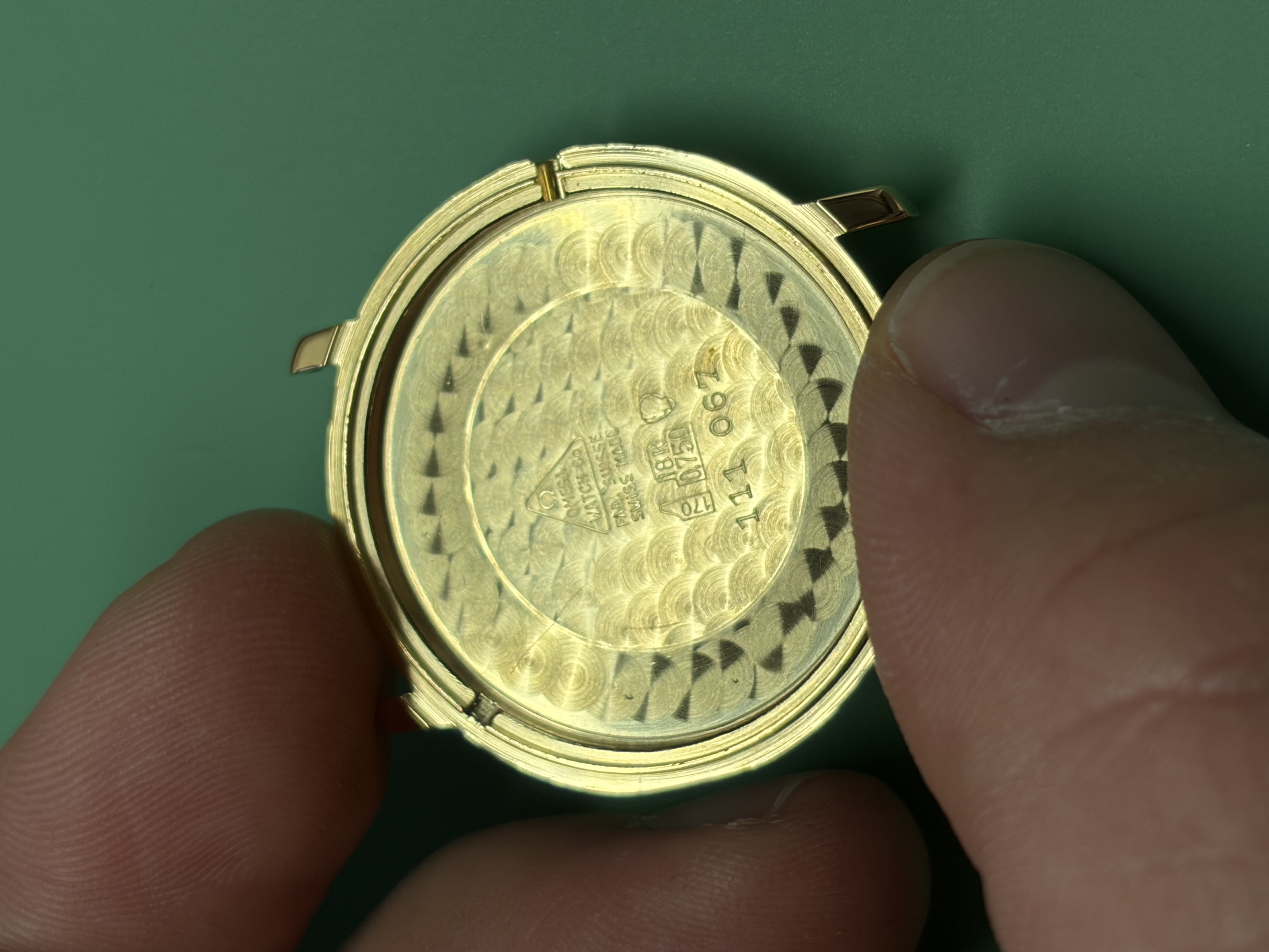 View of Omega De Ville Mécanique Gold 18k from 1966 Réf 111.067