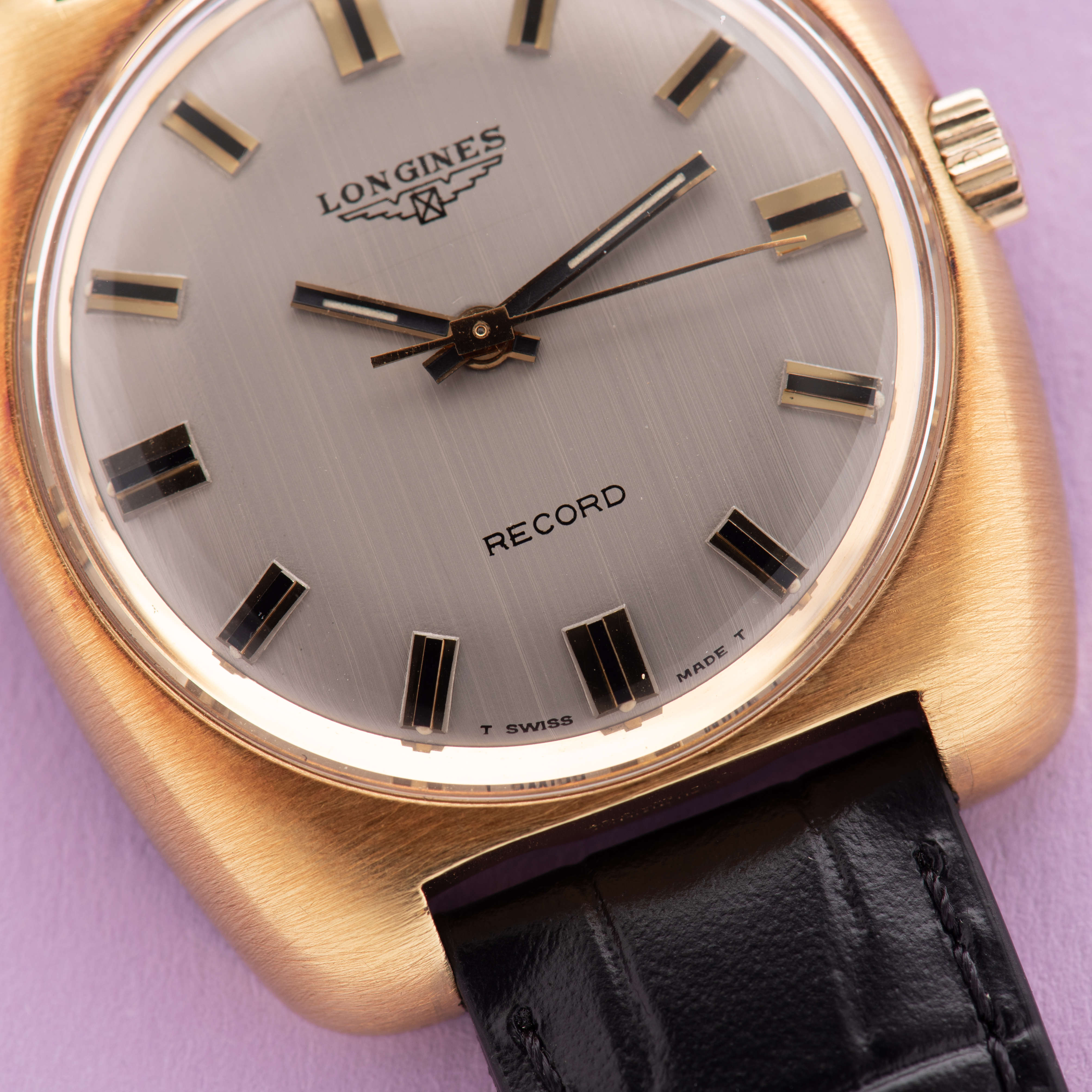View of Longines Record mécanique réf 714103 cal 650