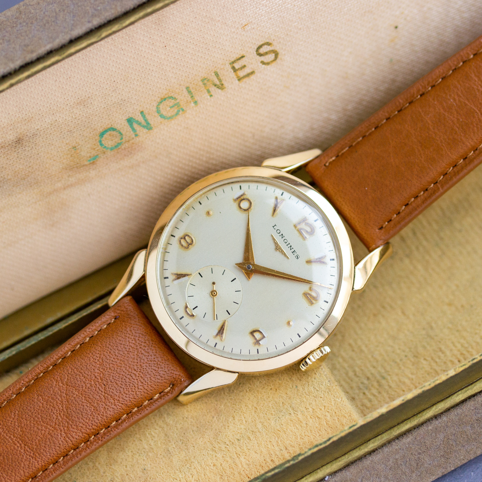 View of Longines mécanique petite seconde réf 6416-2 104 cal 1268z