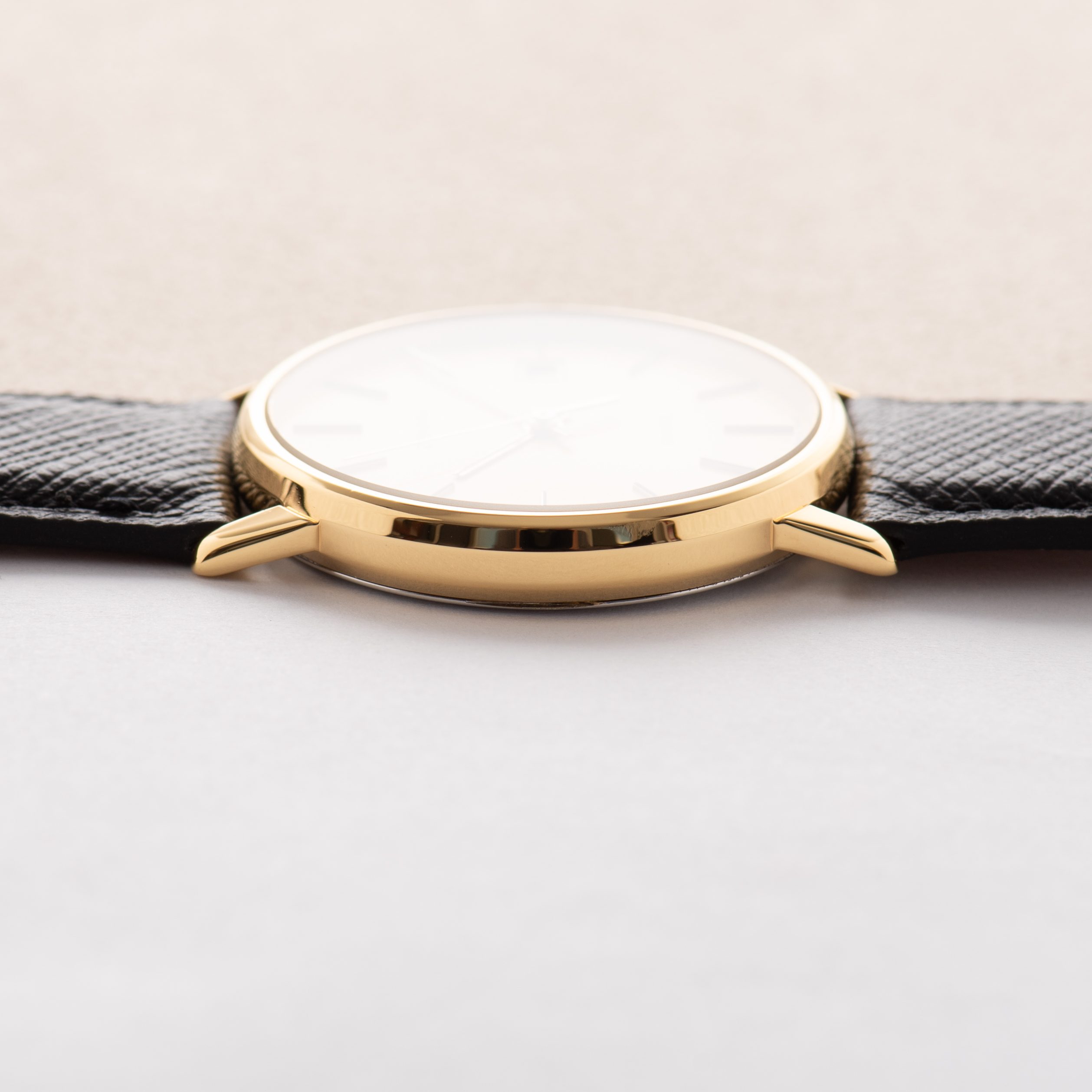 View of Zenith Quartz Date GoldPlated