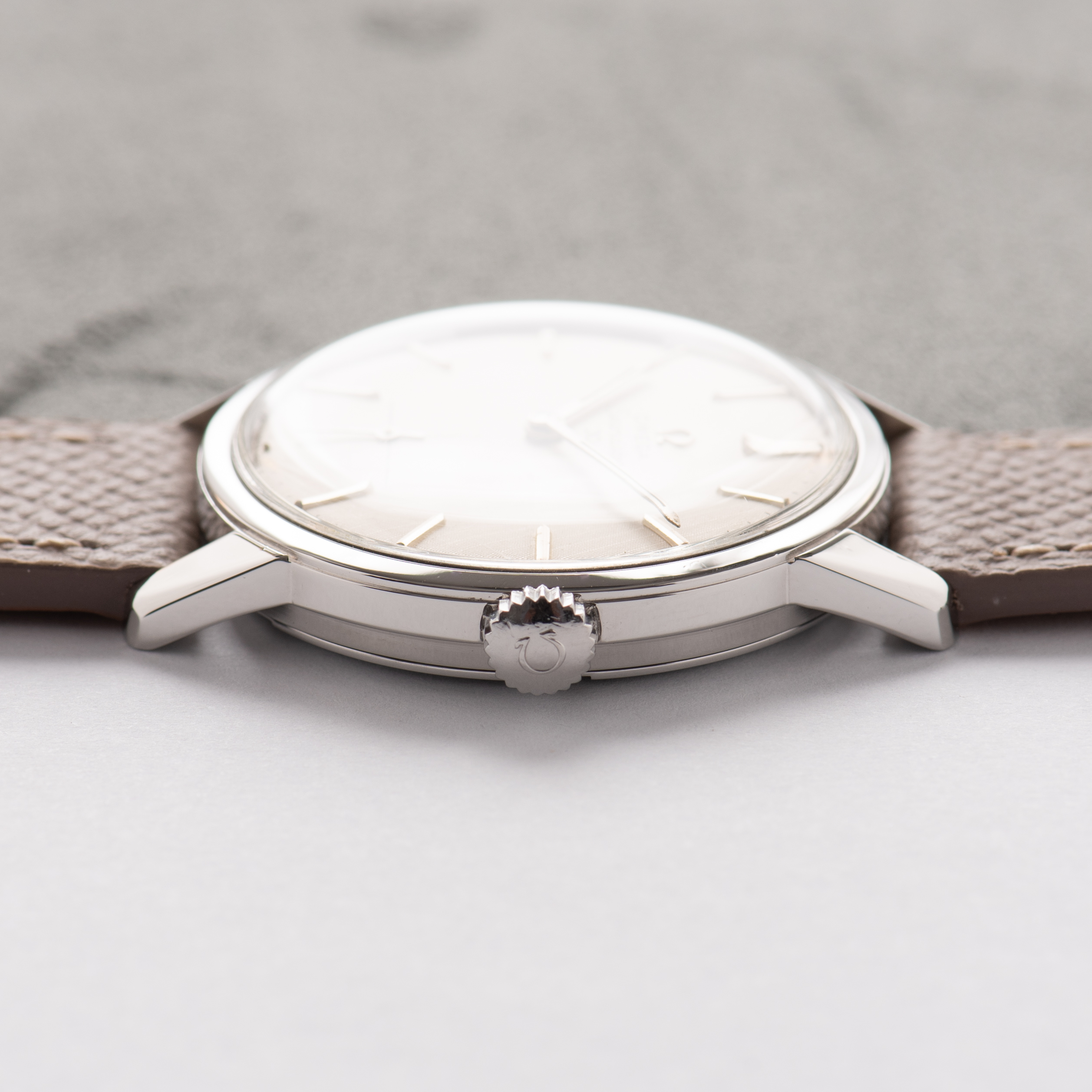Vue de Omega Seamaster 30 "Linen Dial" from 1963 Réf 125.007-63