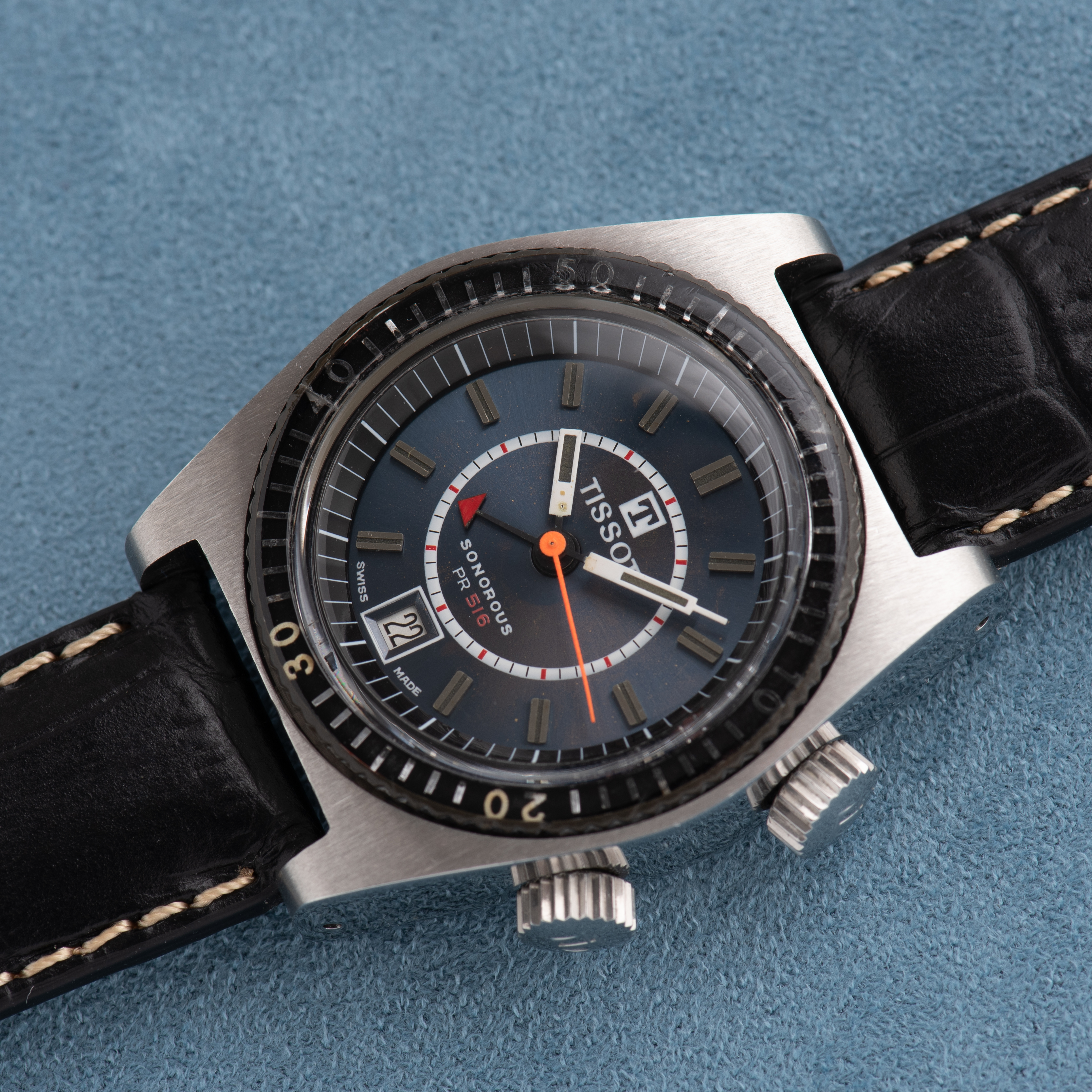 Vue de Tissot Sonorous PR516 Blue dial AS 1930 from 1970'