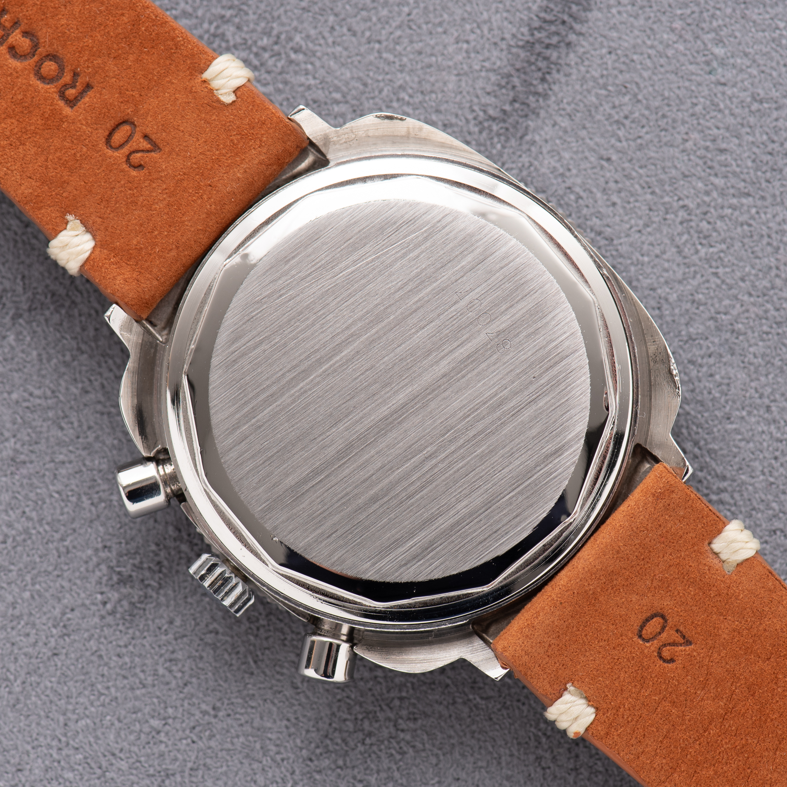 Vue de Pontiac *** Jumping Chronographe Valjoux 7733 from 70'