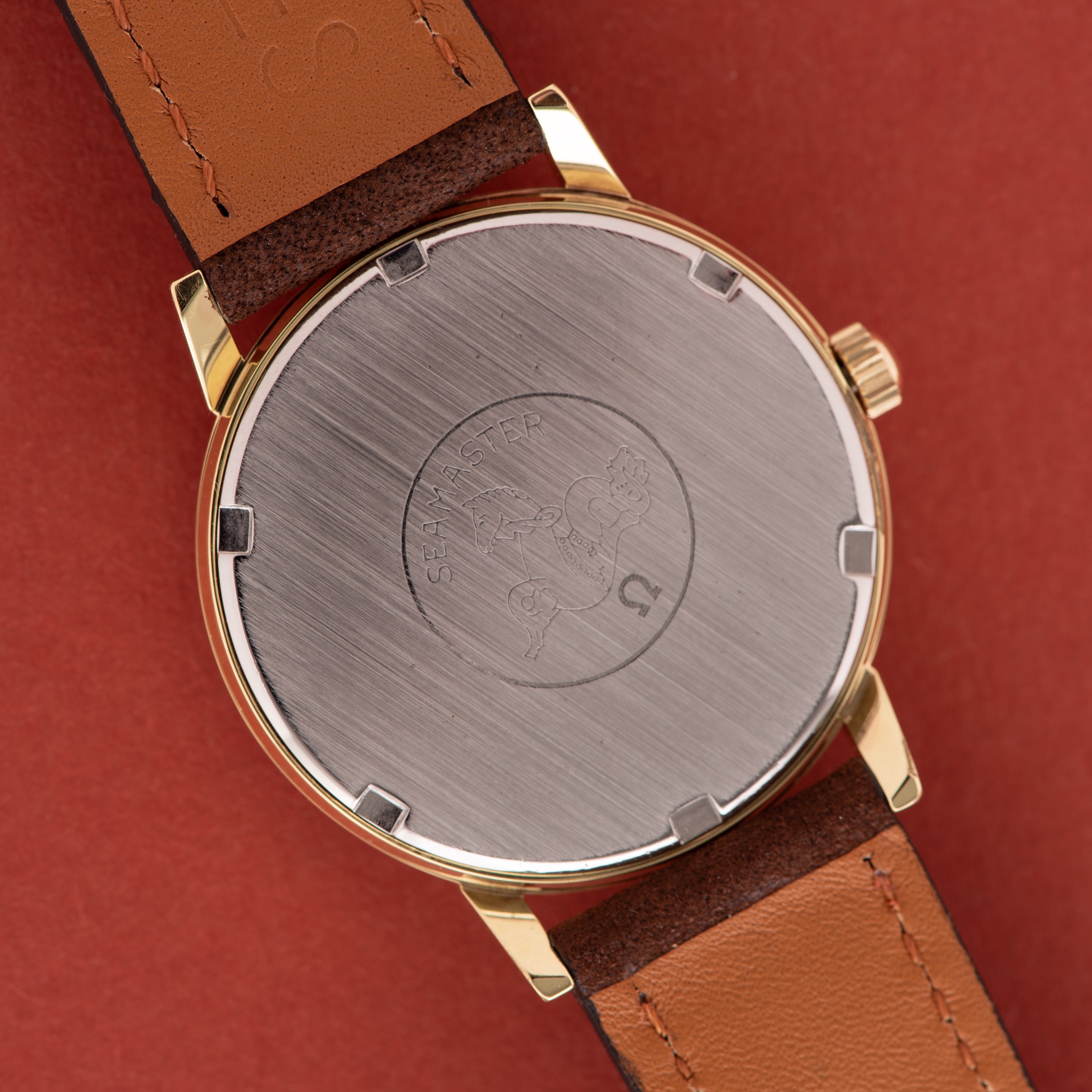 View of Omega Seamaster 600 réf 136.011 cal 611 from 1965
