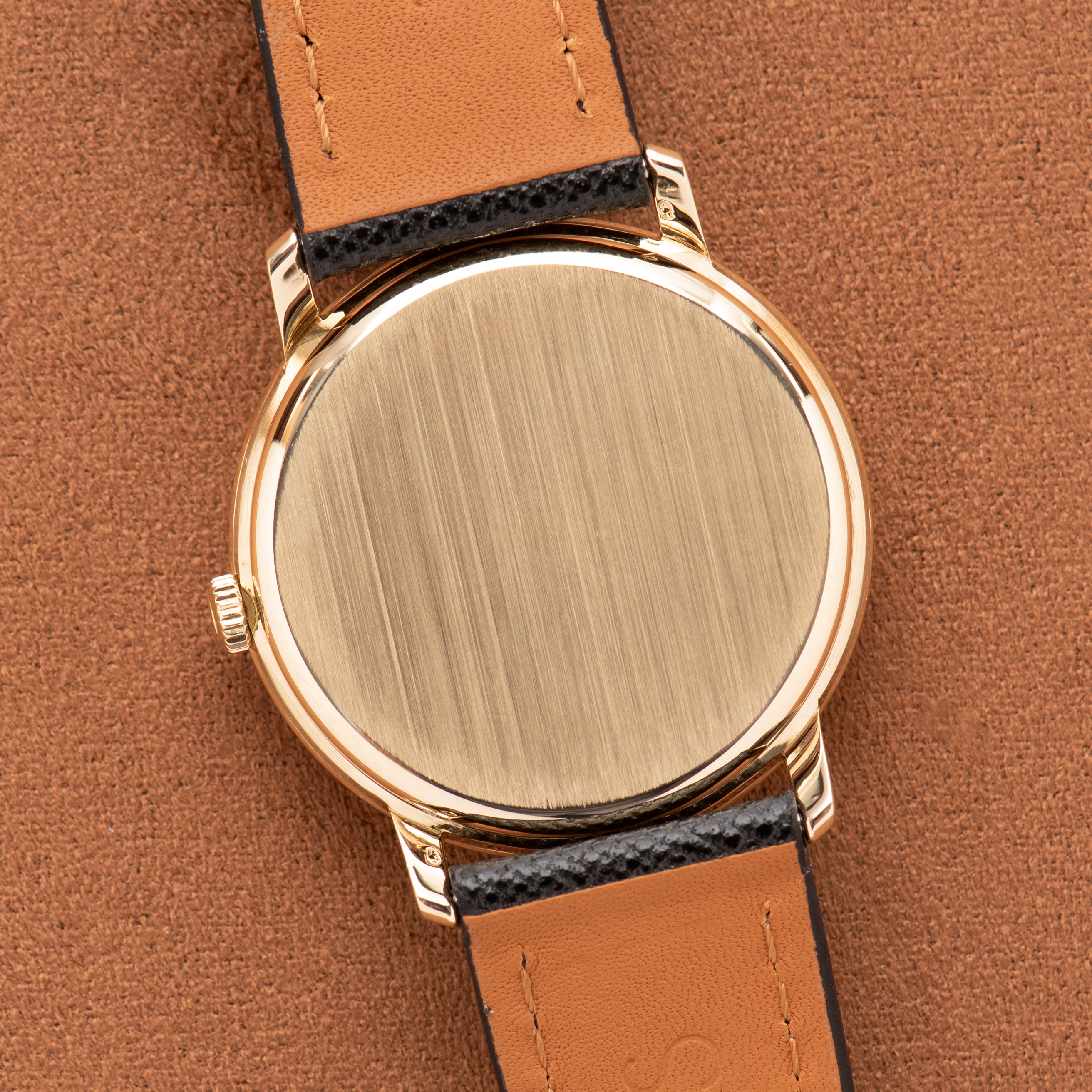 Vue de Omega Genève Dress Watch 14K Yellow Gold With Box Réf 131.021SP from 1969