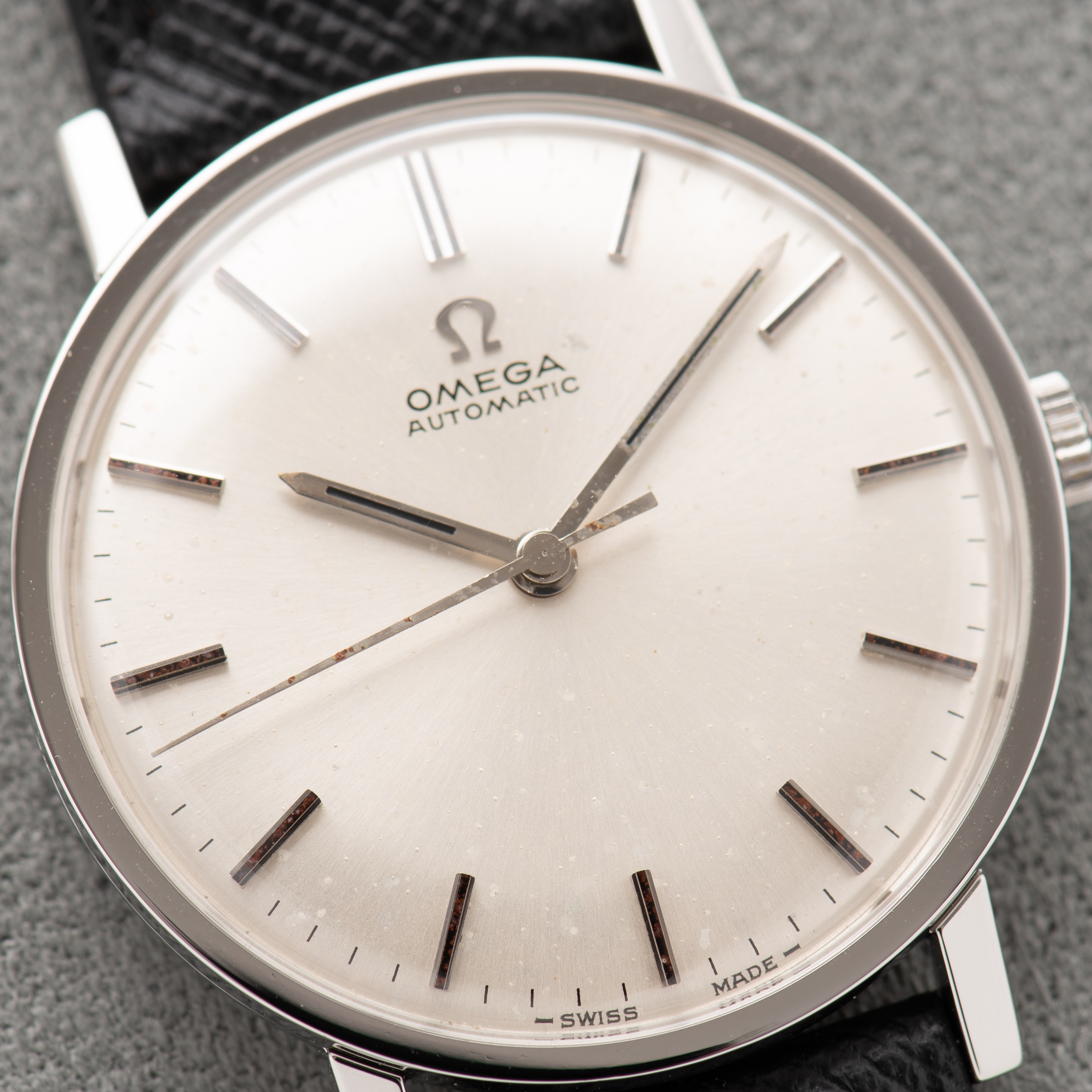 Vue de Omega Automatic Dress Watch Steel from 1963 Réf 161.009 from 1965