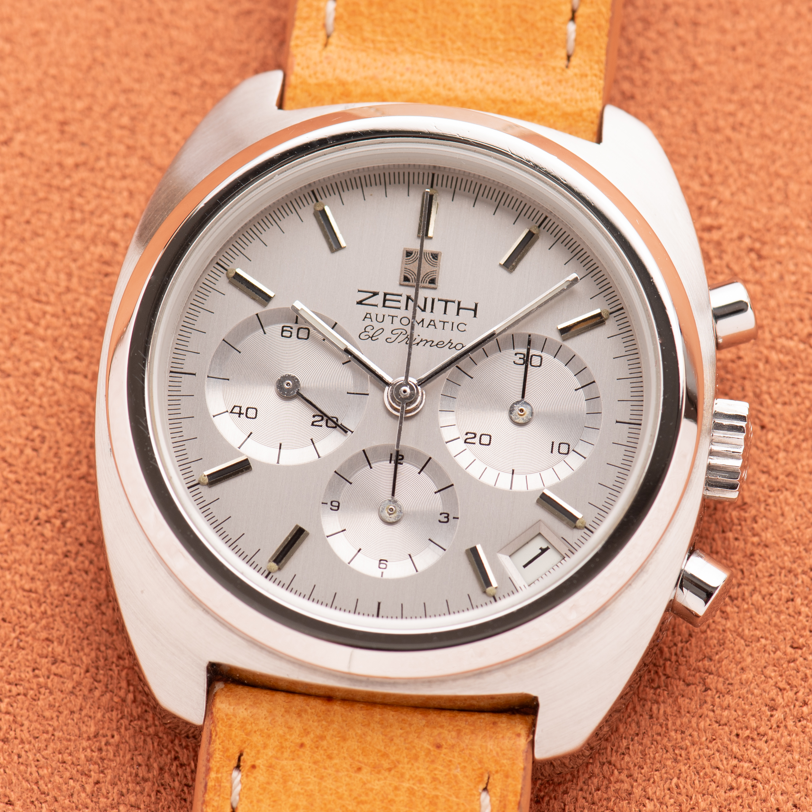 View of Zenith El Primero Chronograph Cal 3019 Réf 01.0210.415 from 1970