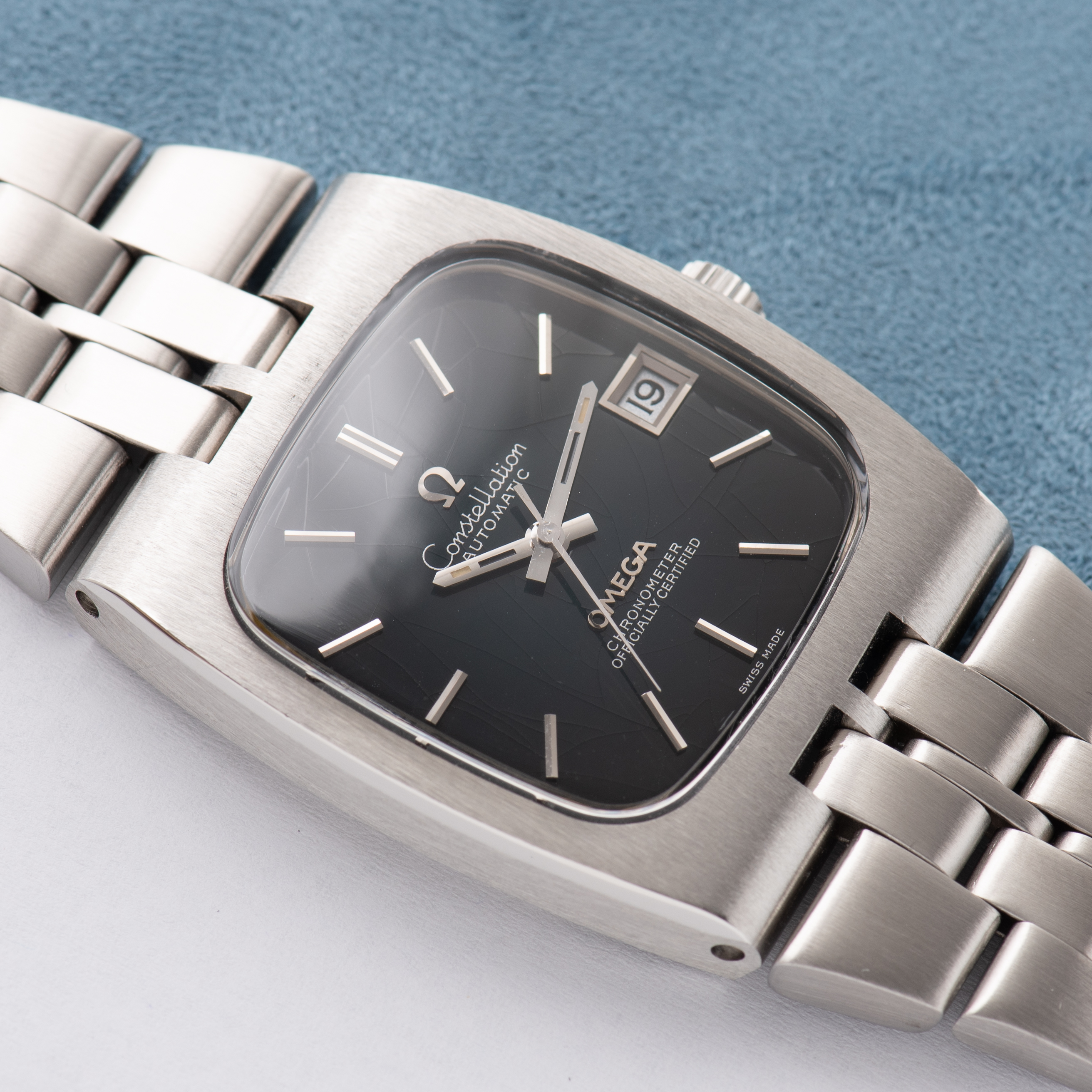 Zicht op Omega Constellation Automatic Chronometer "spider green/black dial" ref 168.0044