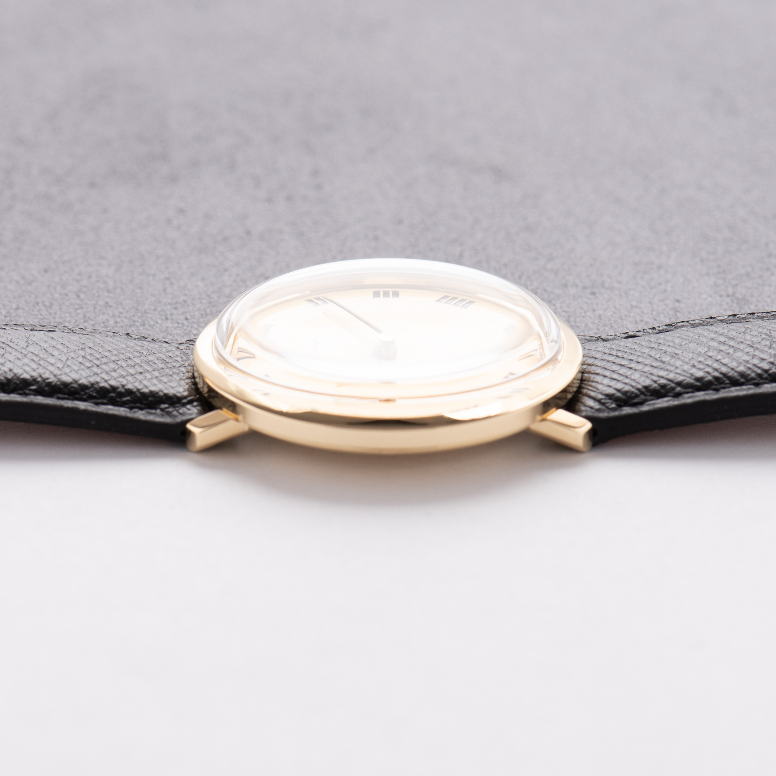 View of Omega De Ville Mécanique Gold 18k from 1966 Réf 111.067