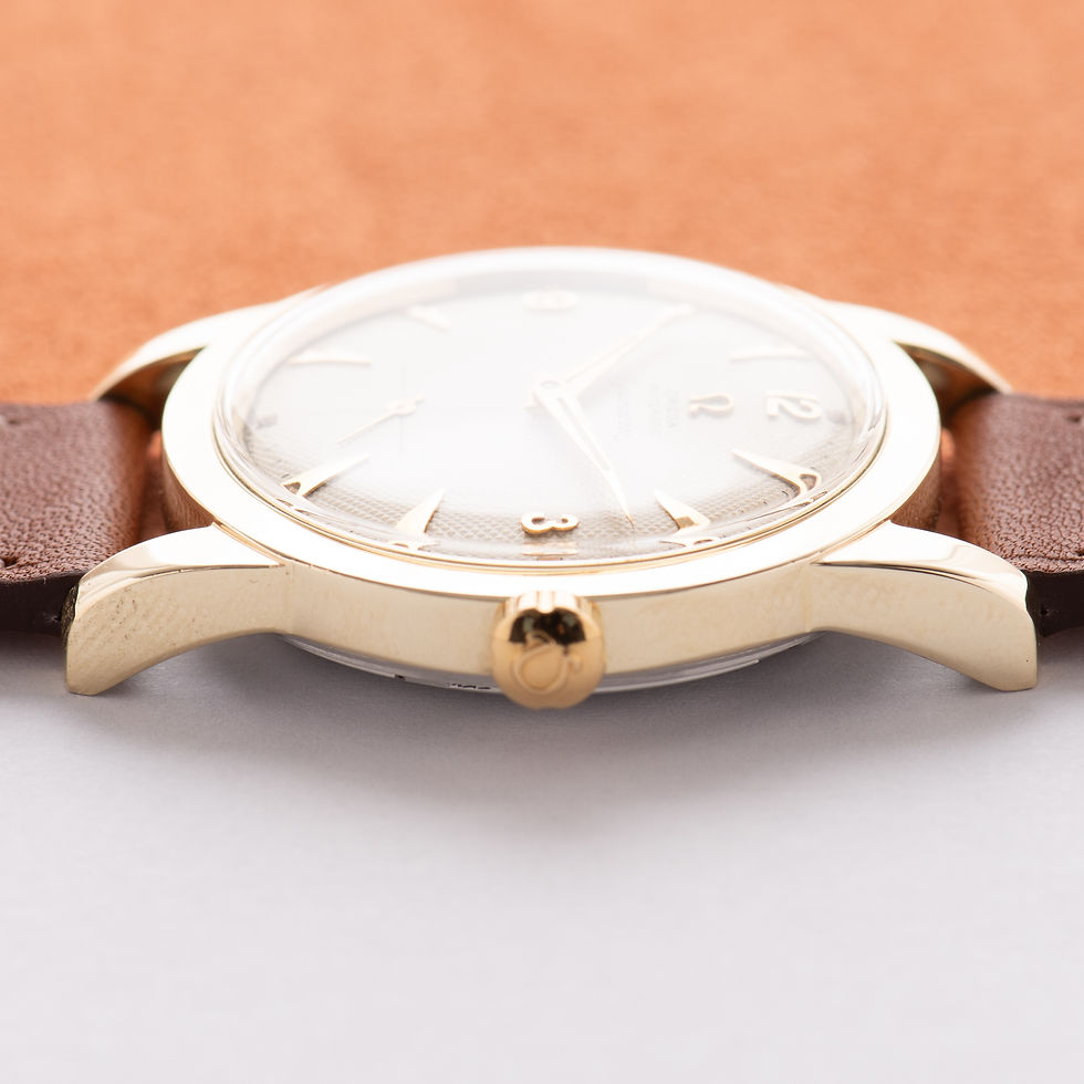 Thumbnail: Omega Seamaster Automatic Bumper Beefy Lugs "Honeycomb dial" 1952 réf 2576-21