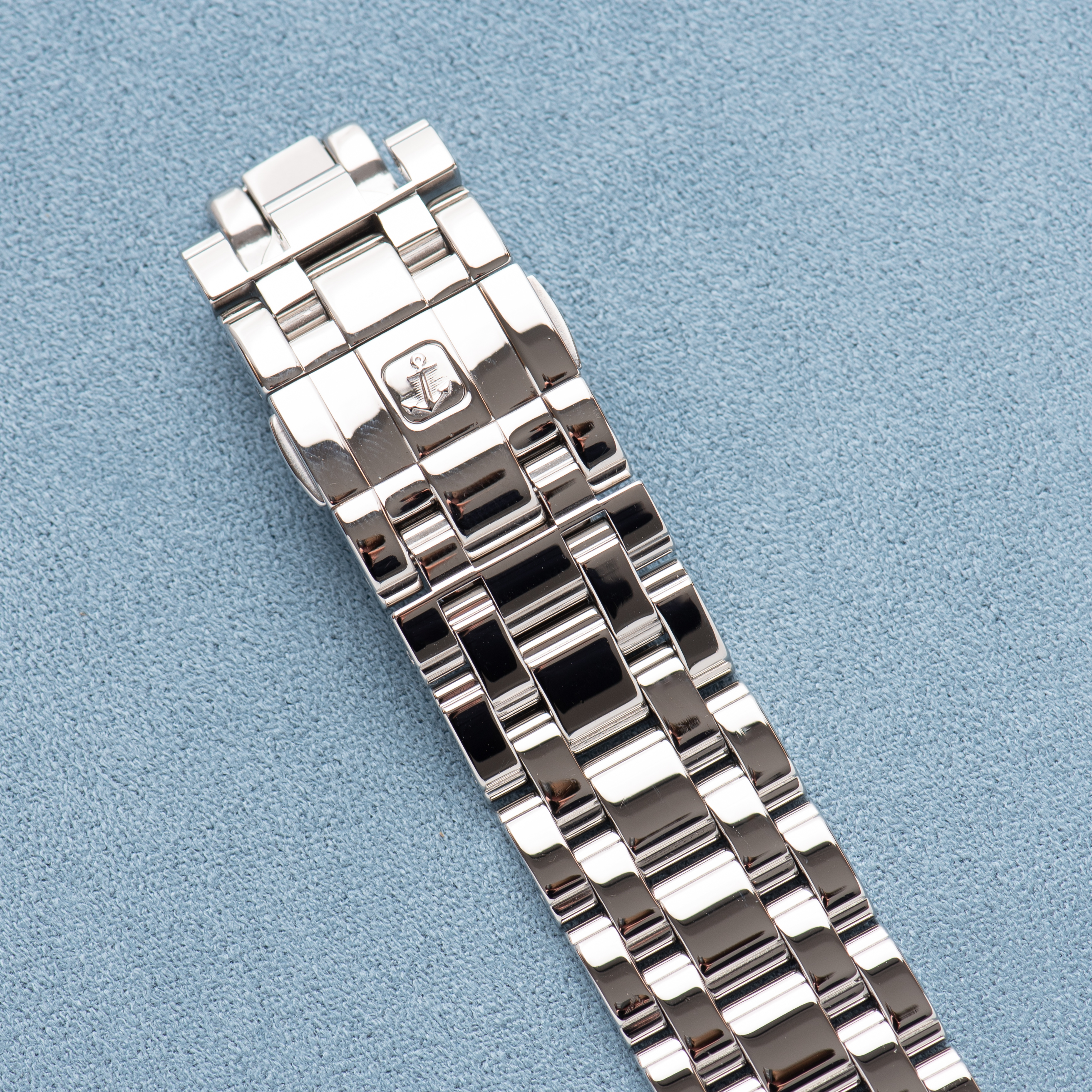Zicht op Ulysse Nardin Automatic San Marco GMT 100m Ref 203-22 N* 1496